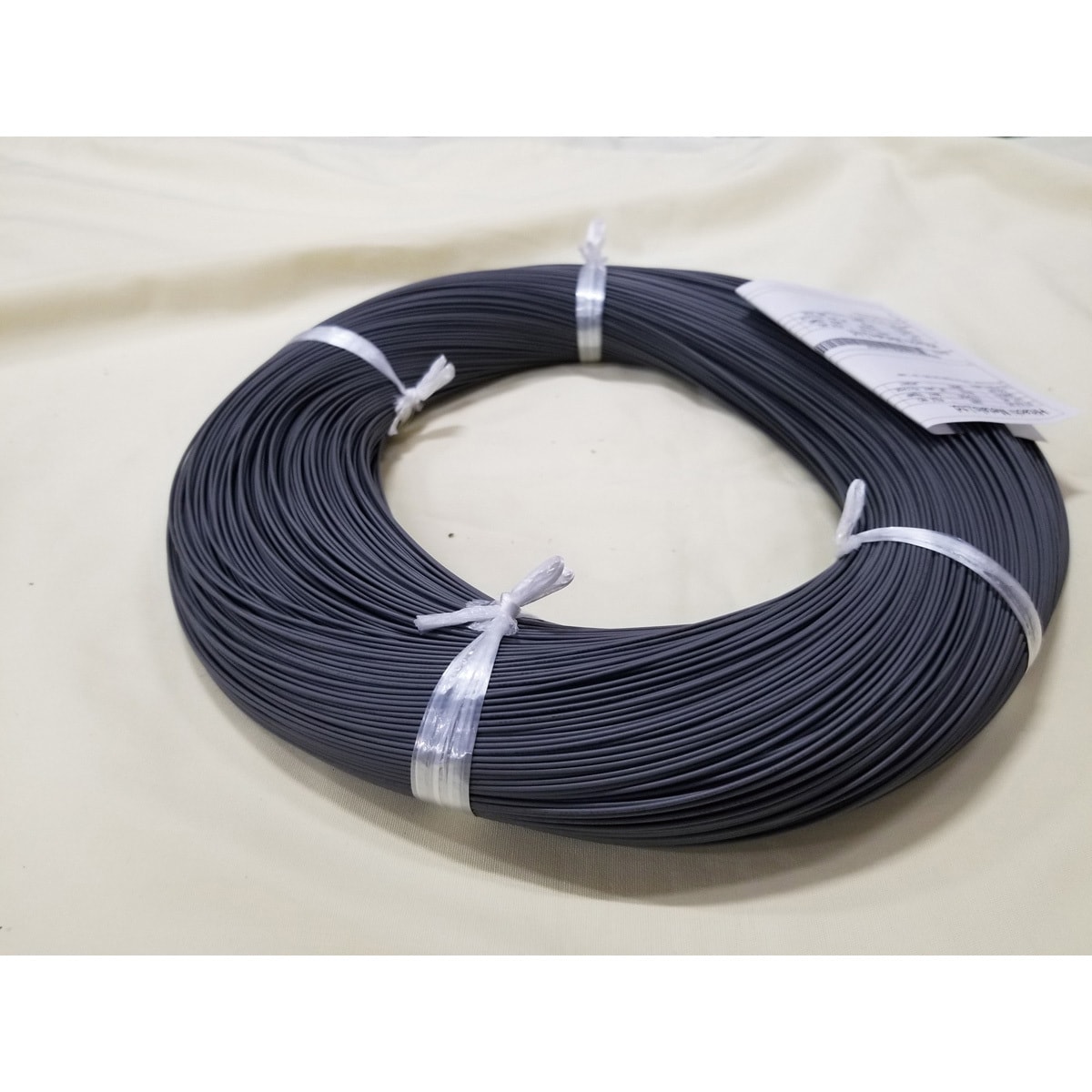 UL3265 #28 ハイ 非鉛照射架橋難燃PEワイヤ PROTERIAL(プロテリアル) 150V 導体外径0.38mm導体サイズ28AWG[mm<sup>2</sup>] 1巻(610m)