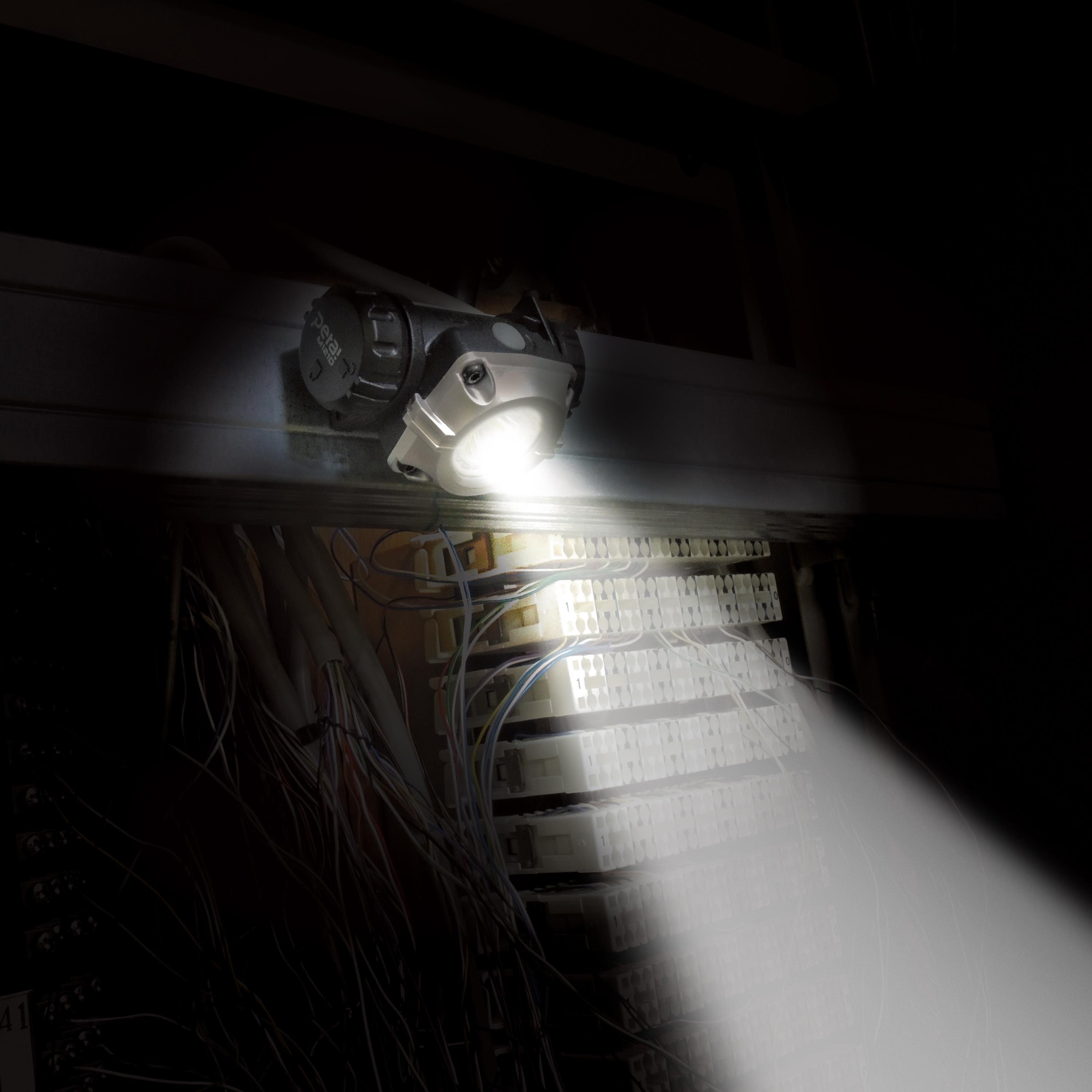 スモークヘッドライト デイタイムランニングライト付き少しダメージが