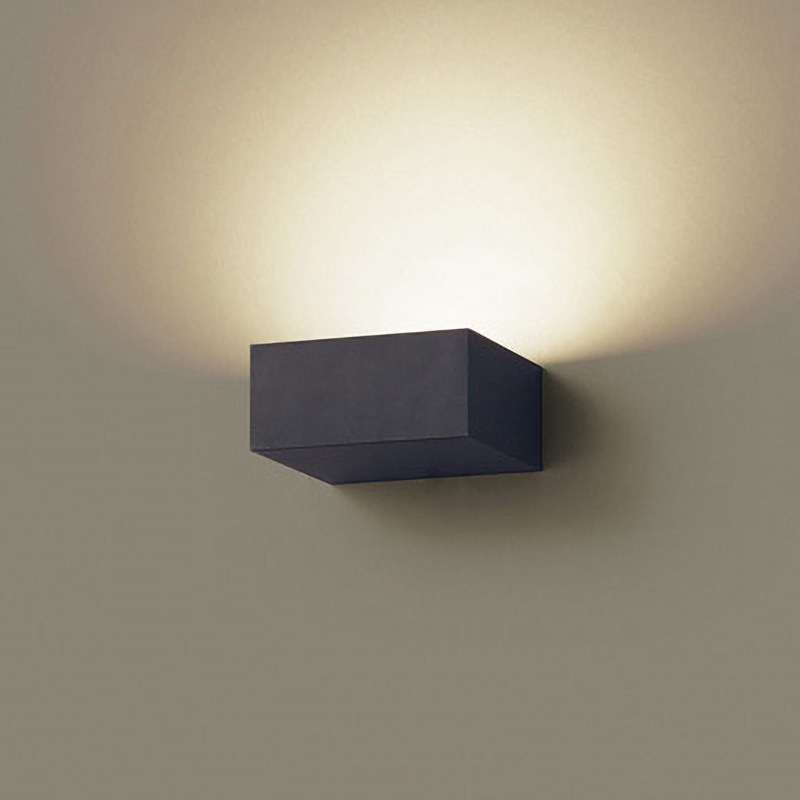 XLGB82847CE1 ブラケット100形 Panasonic(パナソニック) 演色指数Ra90 壁面 調光不可 電球色 2700K   XLGB82847CE1