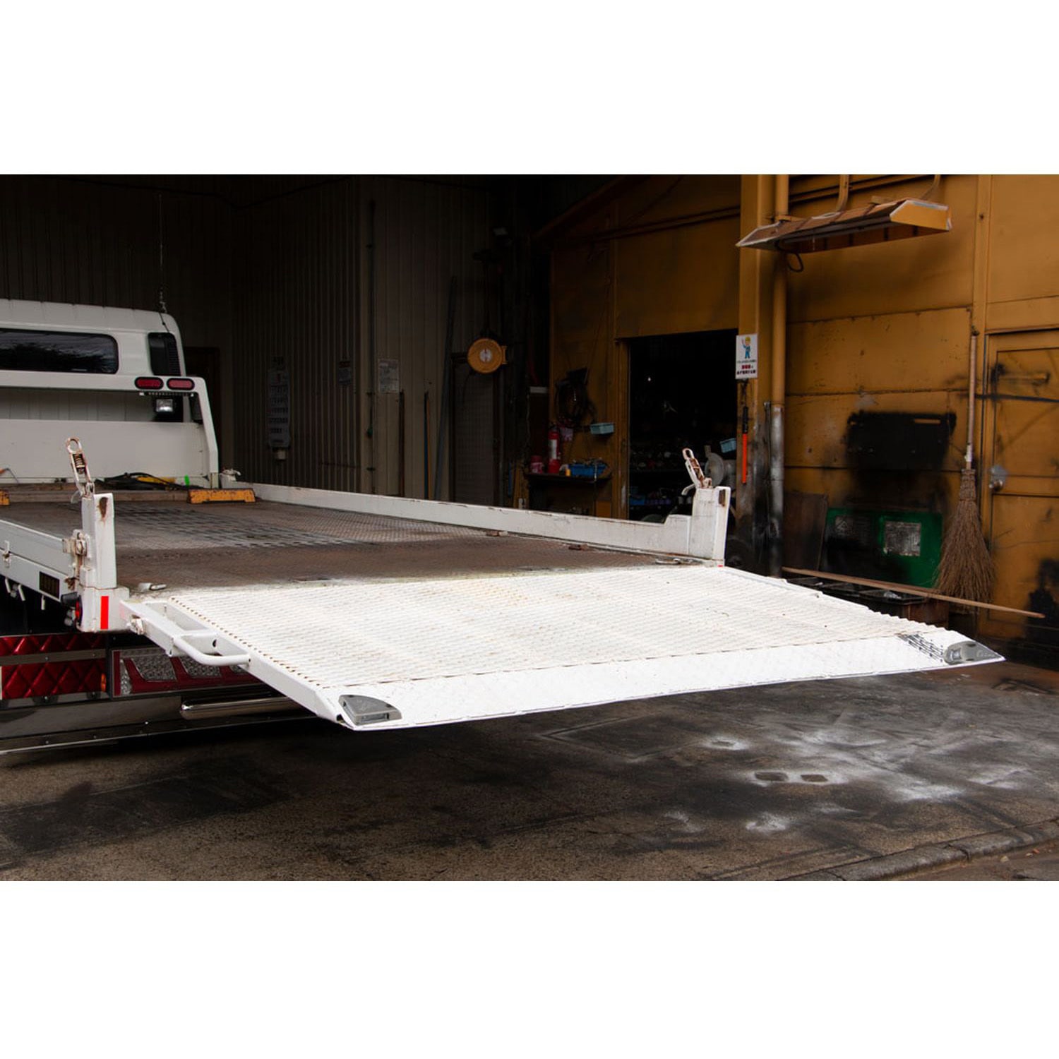 534787 リフトマーカー 点灯/点滅 12/24V 1個 JET INOUE(ジェット