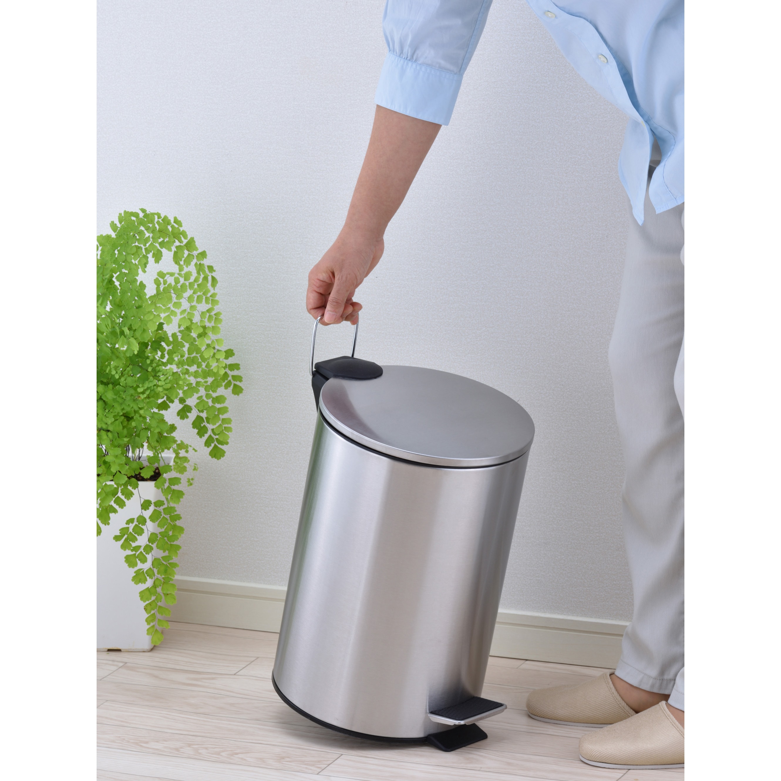 MJ-0671 ステンレスペダルペール 和平フレイズ 丸形 容量12L MJ