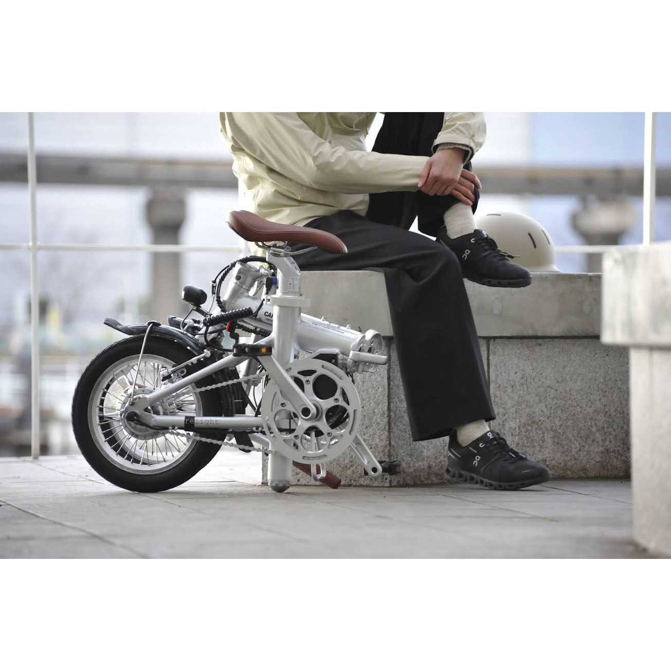 YG-1540 eリライト電動折りたたみ自転車14インチ CAPTAIN STAG