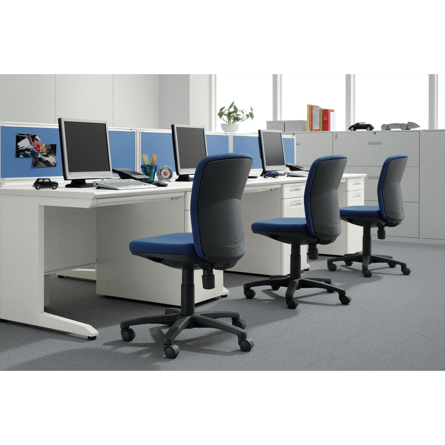はる ライオン事務器 木製イスNo.692S（DBR）オレンジ 69767（直送品