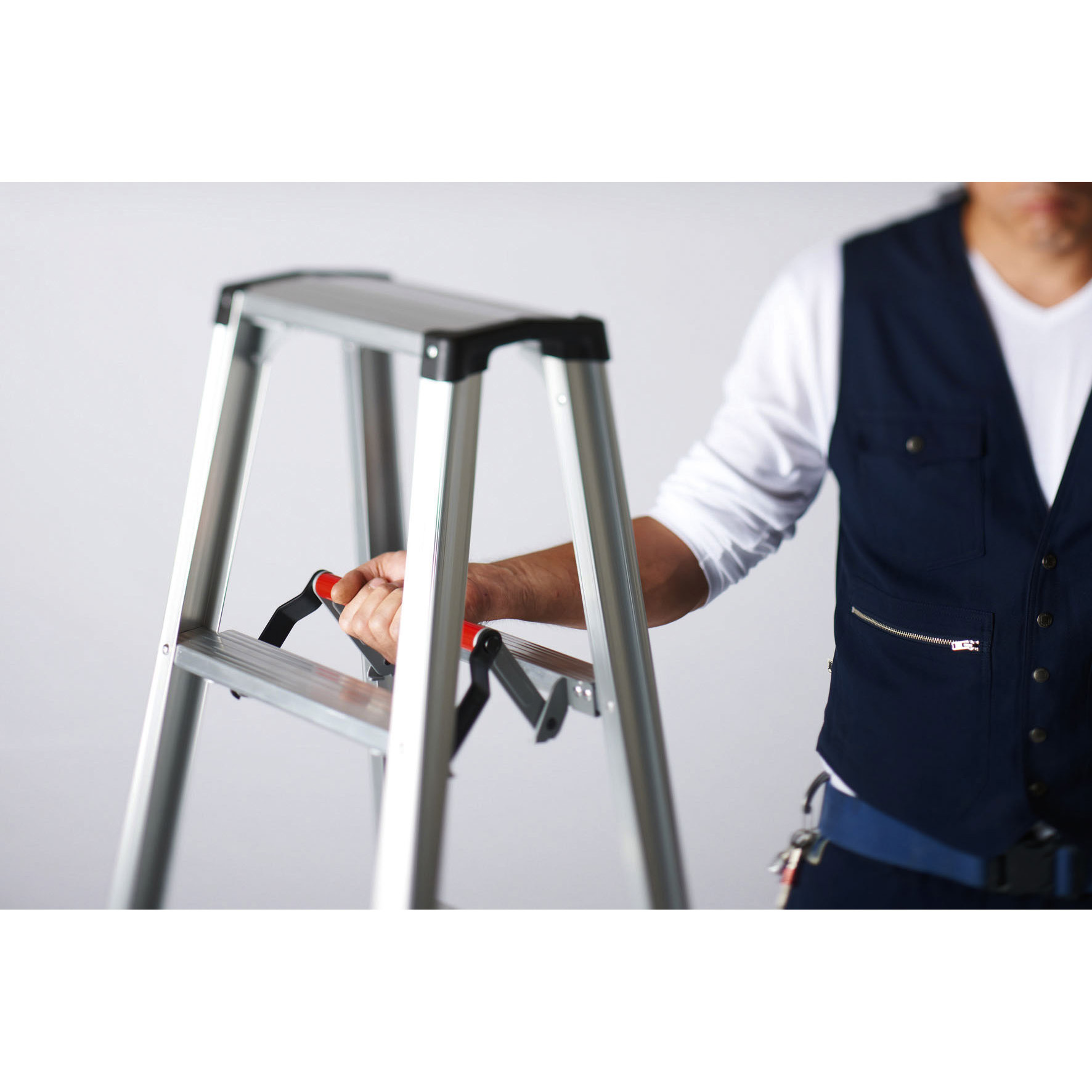 RZ2.0-09 脚立 1台 LION (ライオン事務器) 【通販モノタロウ】