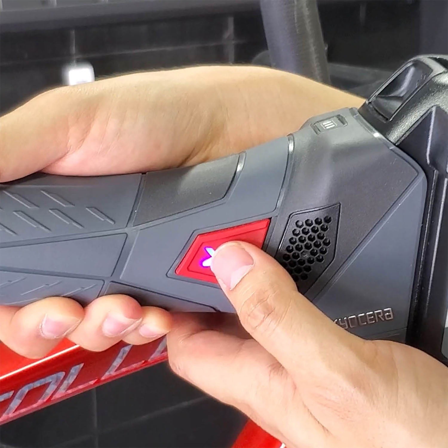 DPE11XR 本体のみ 充電式ポリシャー DPE11XR 1台 京セラ 