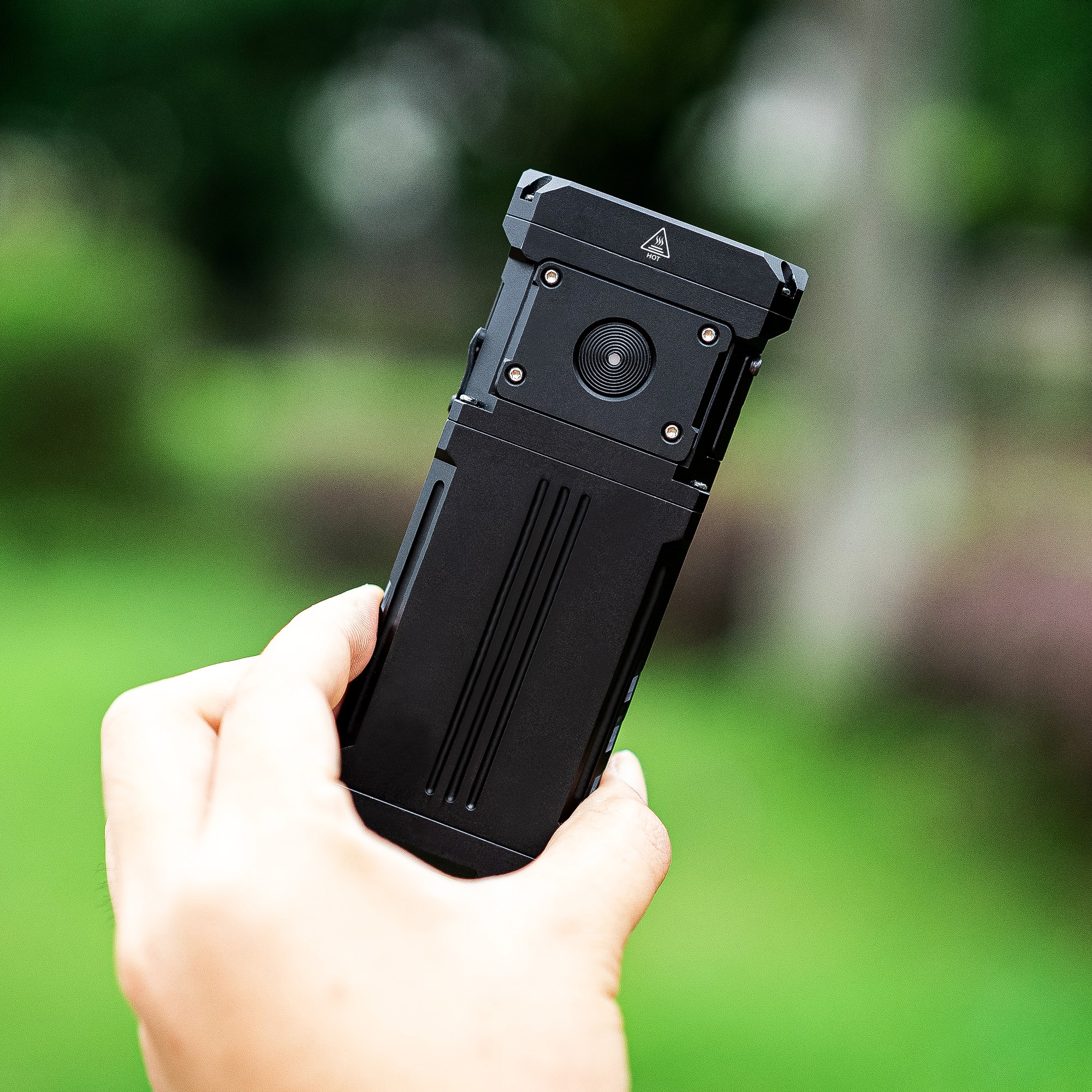 X1-BK 【X1-BK】超高輝度冷却ファン付ポケットライト WUBEN(ウーベン) 保護等級IP55 明るさ最大12000Lm