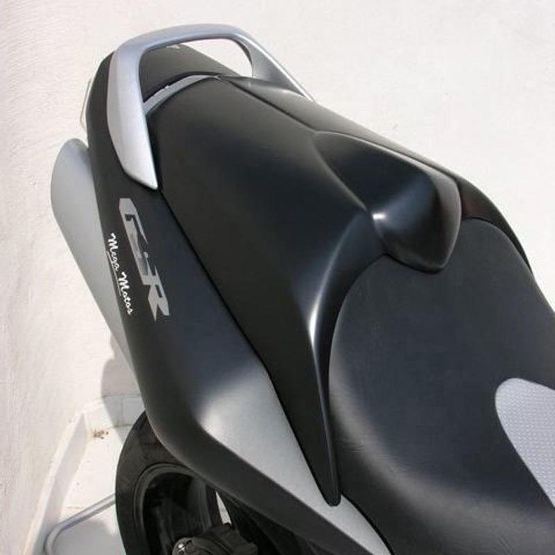 6518402 シートカバー 未塗装 Bodystyle (ボディースタイル) 適合車種SUZUKI GSR 600 (2006-2011)