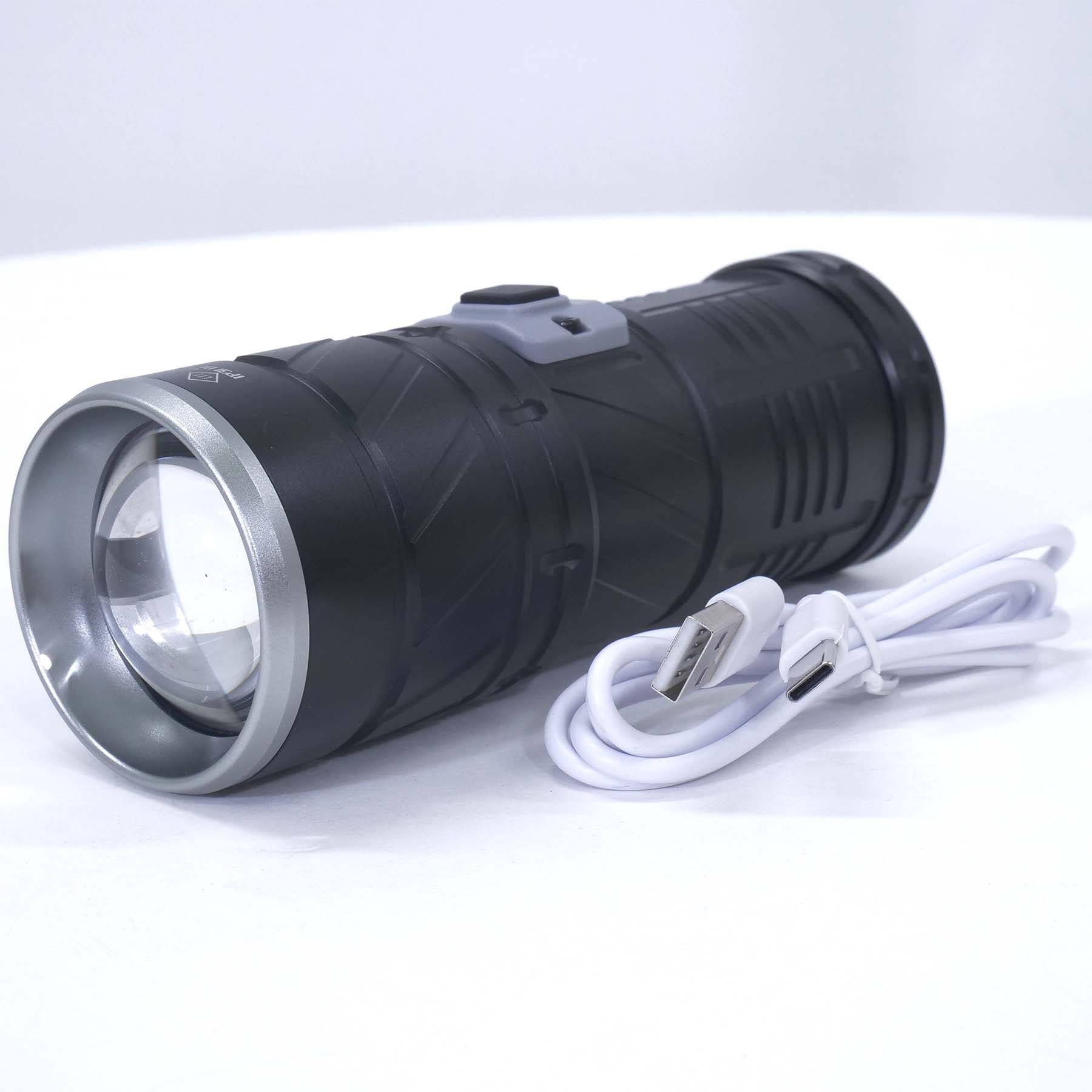 QW-08 強力懐中電灯 QW-08 グリーンクロス バッテリー容量10000mAh