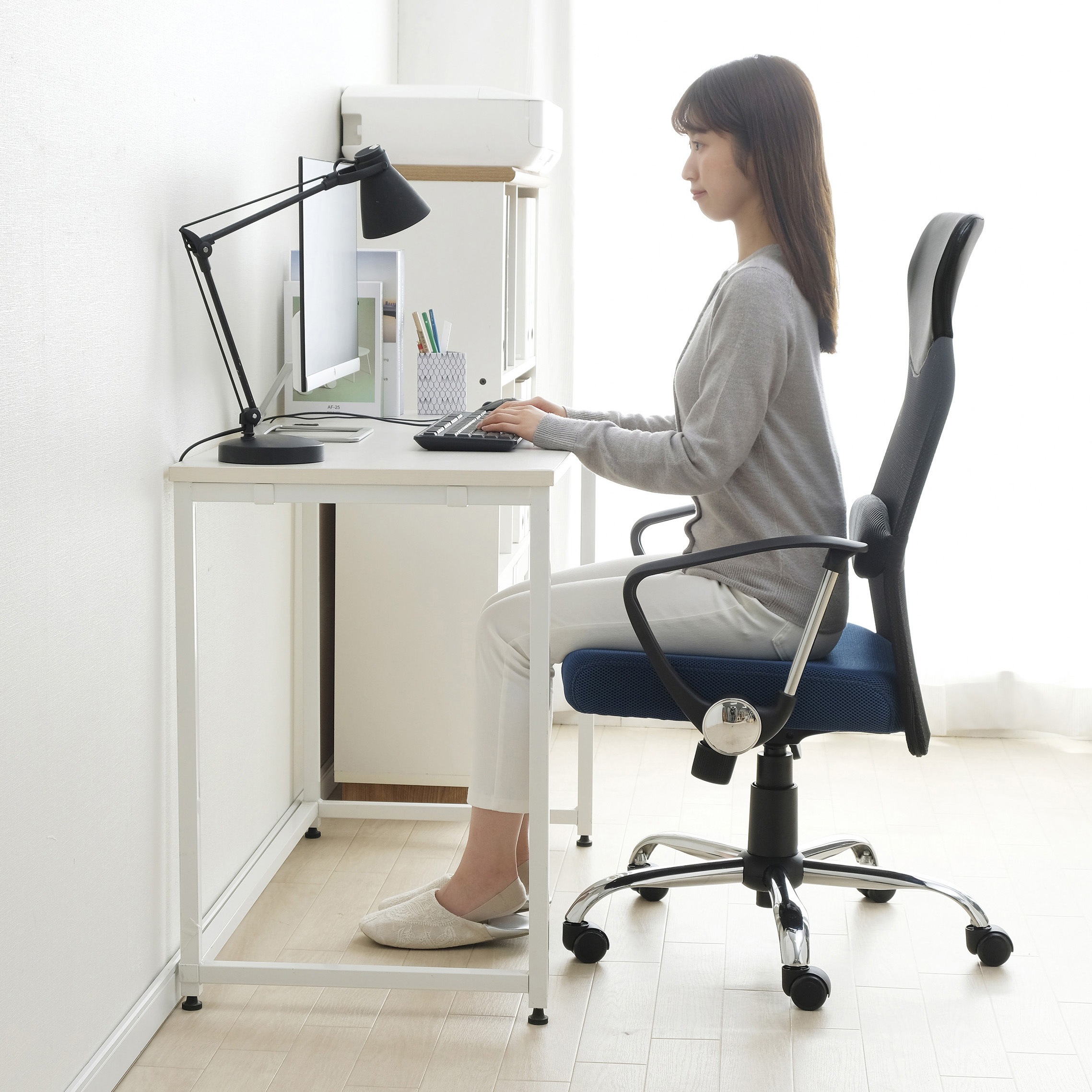 美品アイリスオーヤマ　ハイバックチェア オフィスチェア OFC-MBH オフィスチェアハイバック メッシュタイプ 1脚 アイリス