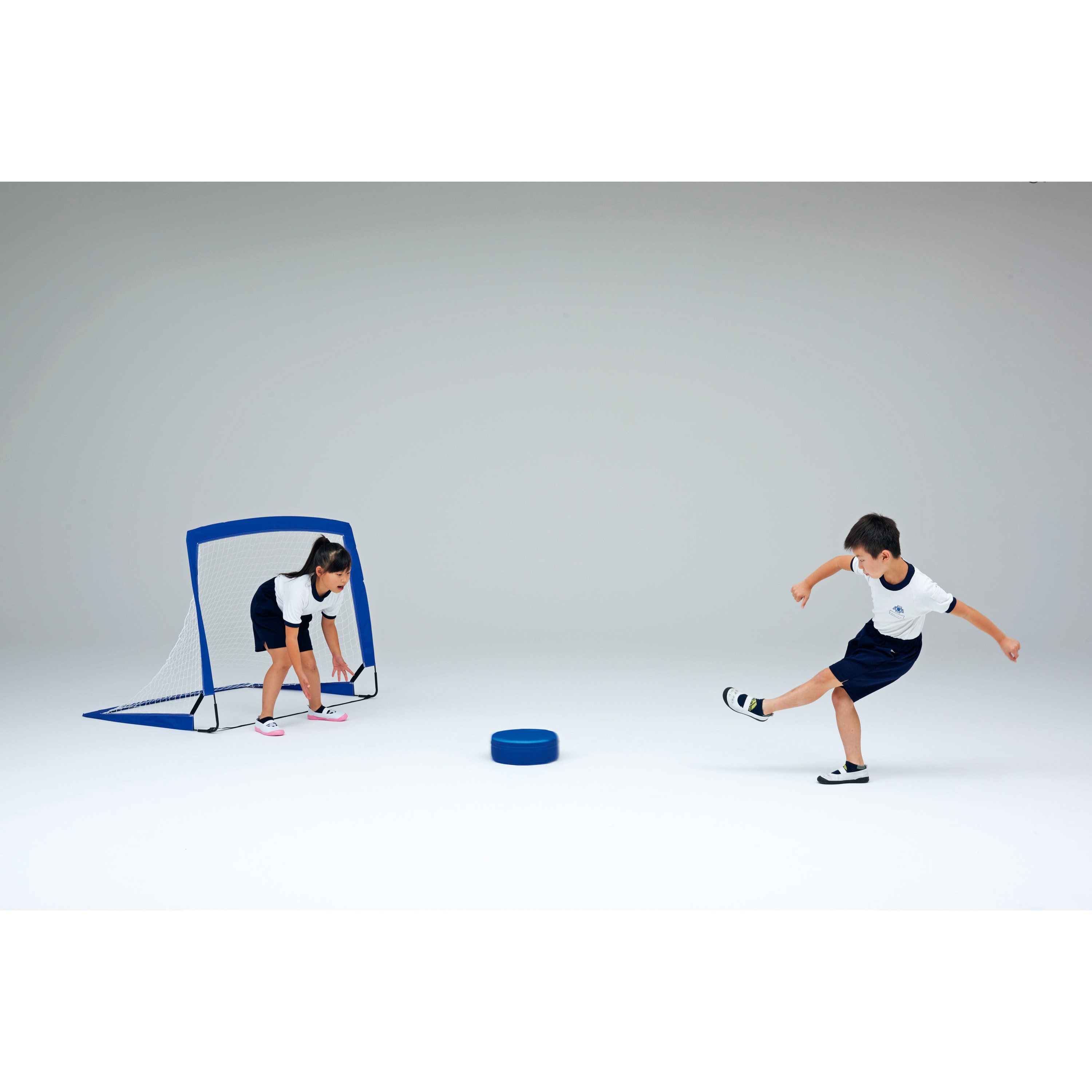 U7036 フットホッケーやわらかパック トーエイライト 赤色 1個 U7036