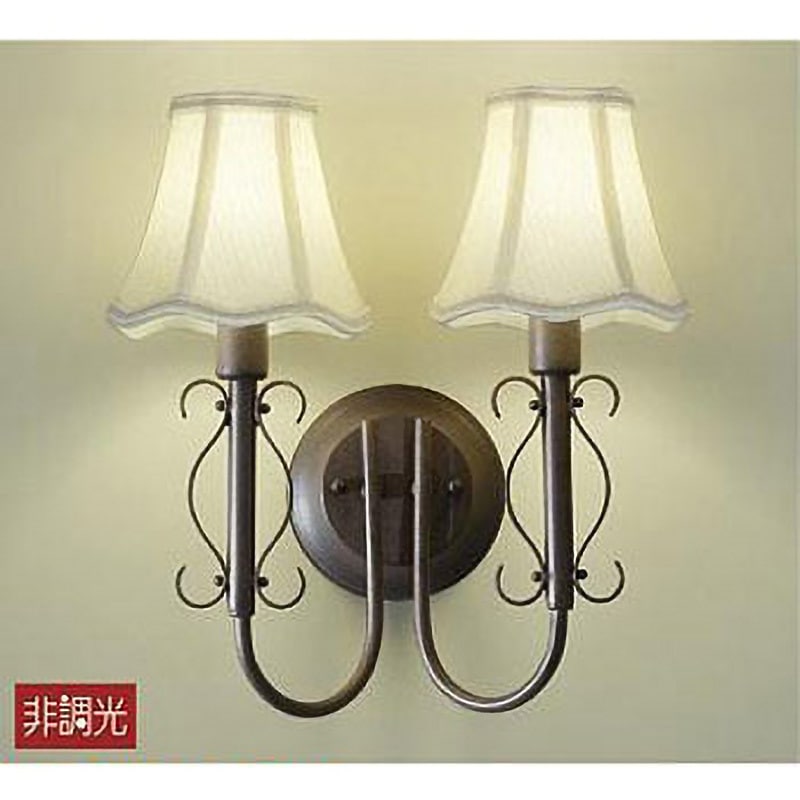 DBK-40161Y ブラケット/洋風 非調光/デコラティブタイプ/LED交換可能タイプ 非調光 DAIKO(大光電機) 電球色 2700K Ra82 非調光(非調光)   DBK-40161Y 14,045円
