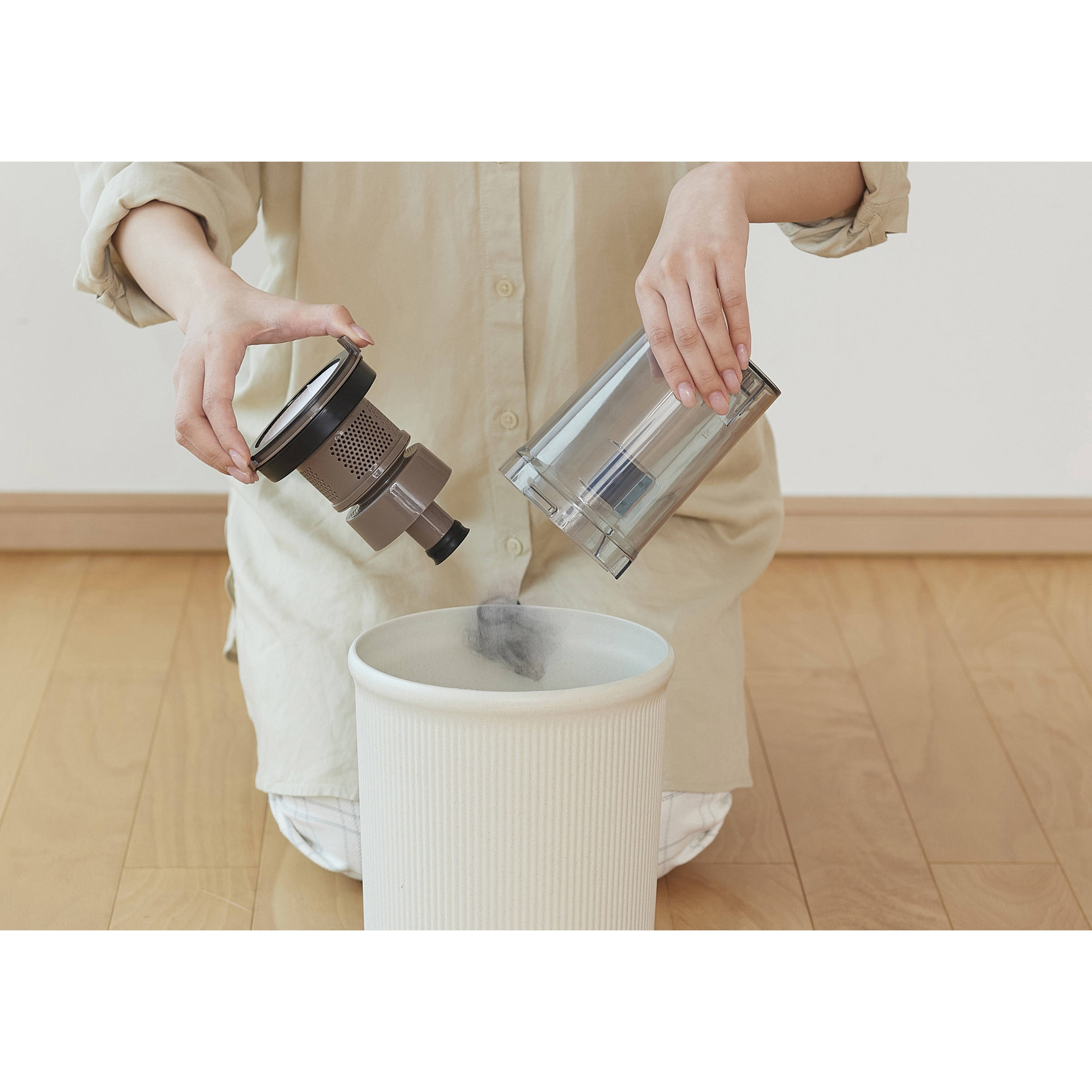 Amazon.co.jp: アイリスオーヤマ 掃除機 コード式 サイクロン