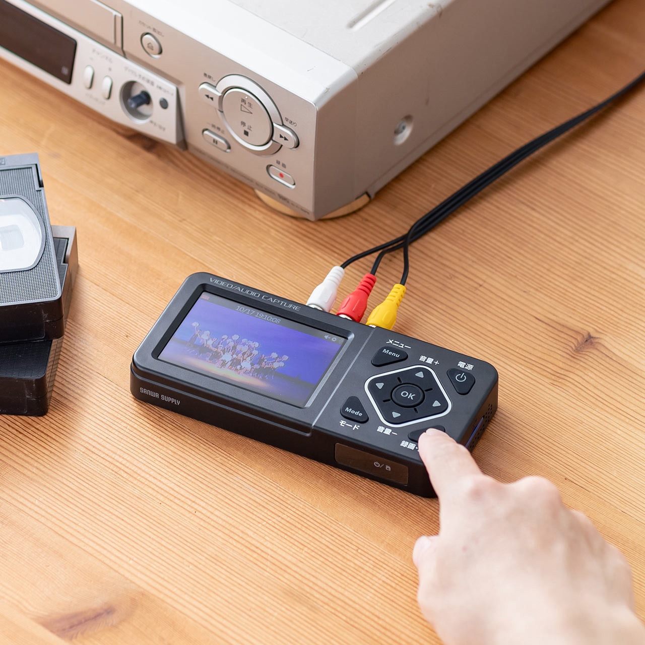 400-MEDI029N ビデオキャプチャーボックス RCA・液晶画面付き 1個