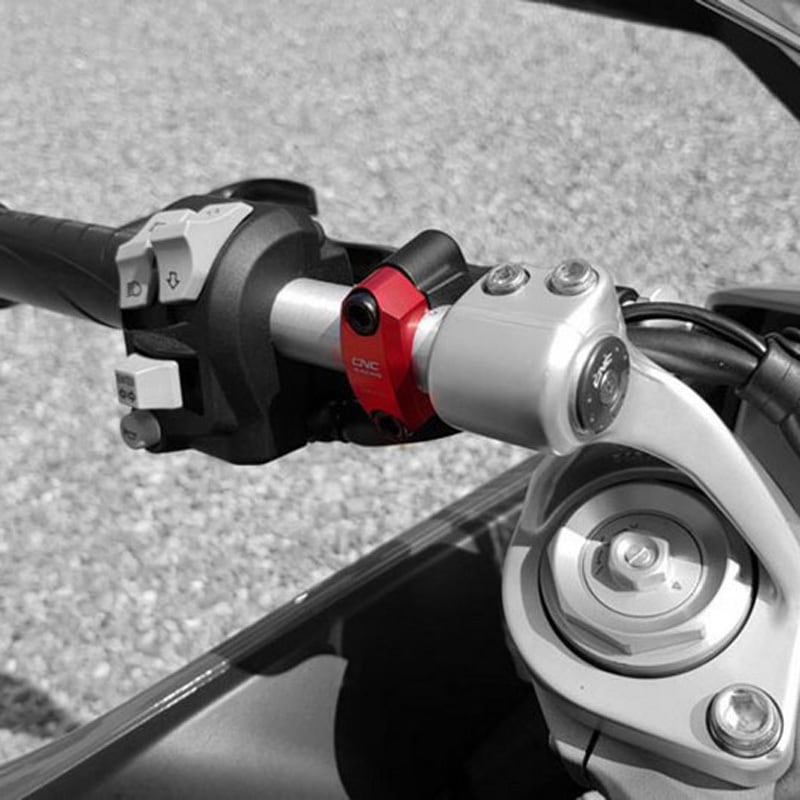 CV001R Brembo マスターシリンダークランプ no Mirror Mount CNC