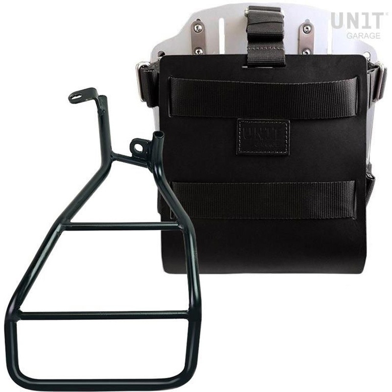 U085+U000+3320DX-Black-Silver CarryingSystem in aluminum with adjustable leather front，Quick Release System & frame Sportster S 1250-U085-U000-3320DX 1個 UnitGarage (ユニットガレージ) 【通販モノタロウ】 59,988円