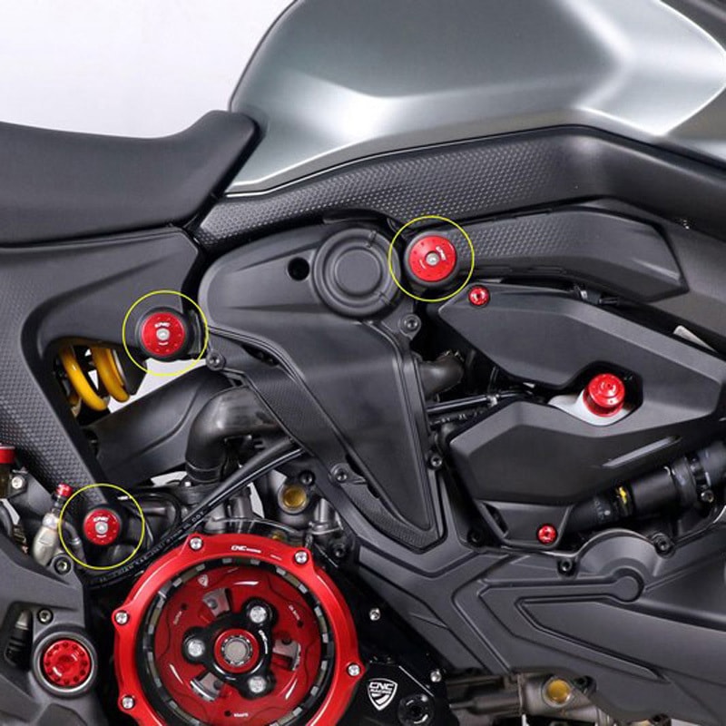 DUCATI MONSTER レッドパーツ 3点セット DUCATI ドゥカティ モンスター(MONSTER)|カスタムパーツ |バイクパーツ