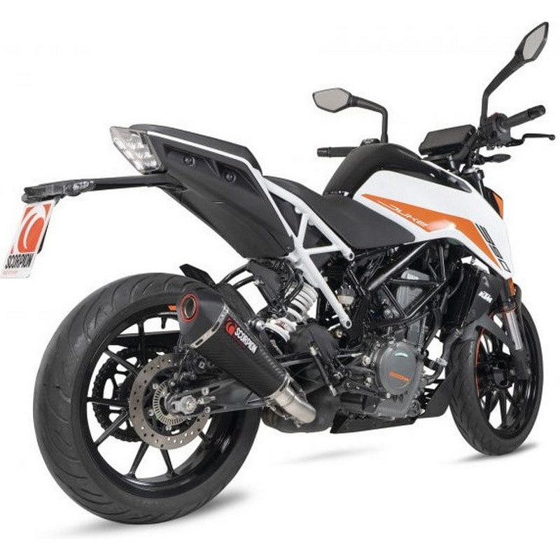 RKT92CEO マフラー Serket Taper スリップオン カーボンファイバースリーブ Scorpion (スコーピオン) 適合車種KTM 390 Duke (2021-2021)   RKT92CEO