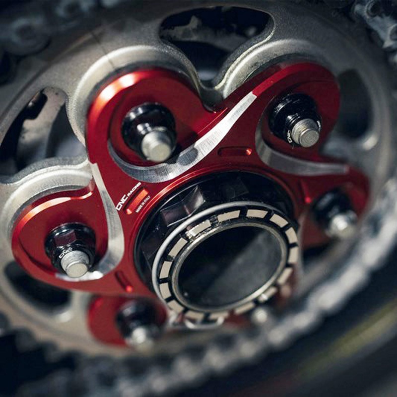 FL504RS リアスプロケットフランジ DUCATI BICOLOR Red/Silver 1個 CNC