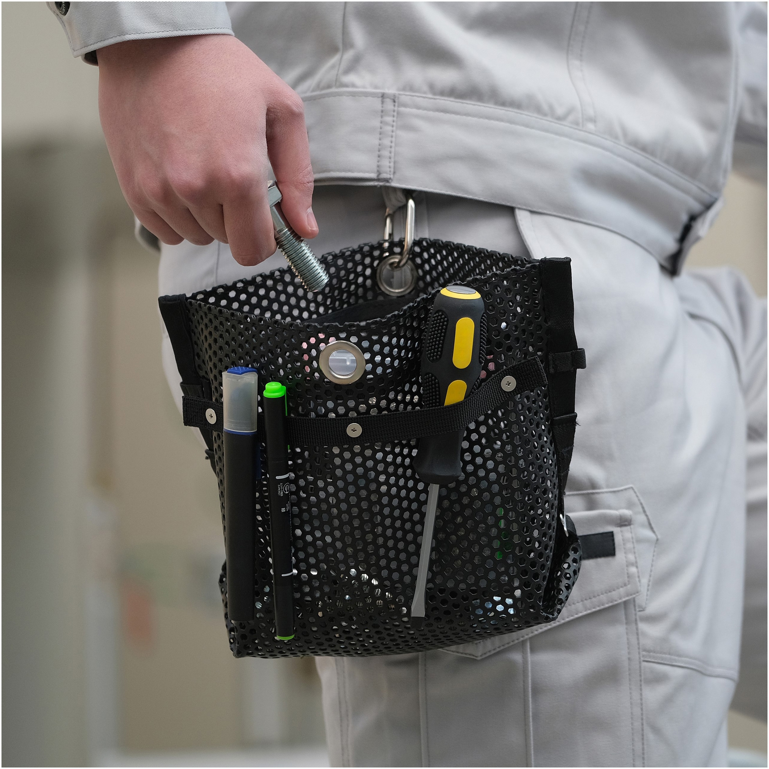 TLB-M2622 ハードメッシュツールバッグ サコッシュ型【EVA】 アイリス