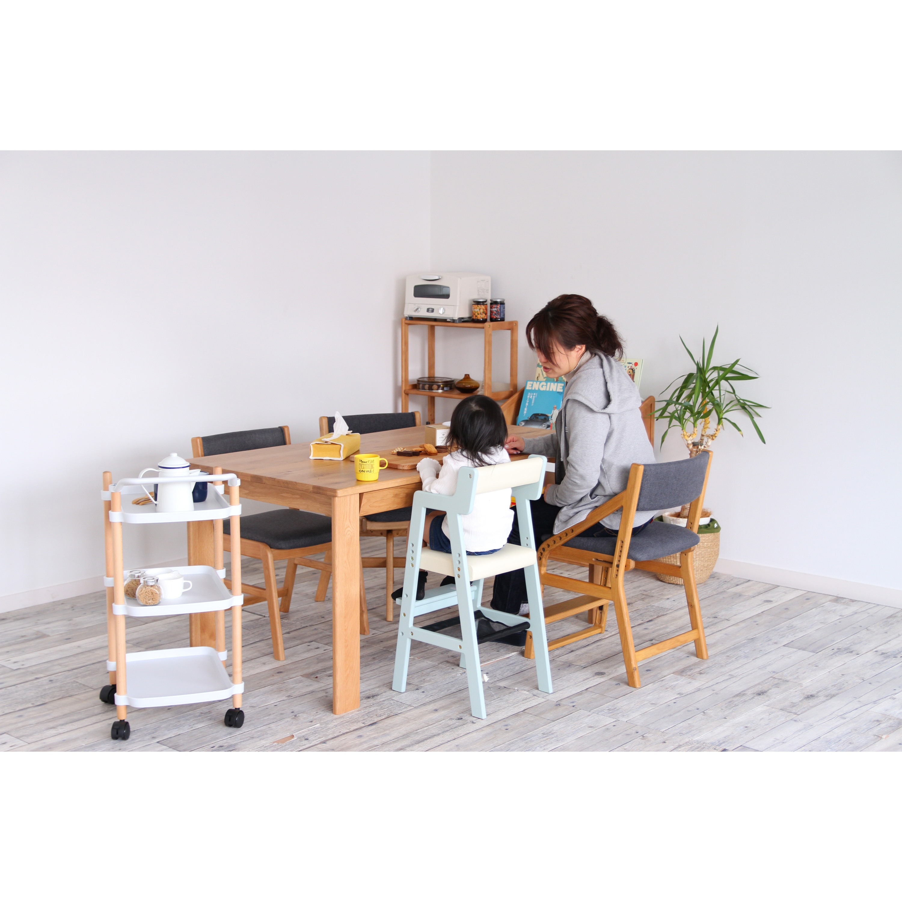 子供 ハイチェア ILC-3339CGY キッズハイチェア コメット 1脚 市場 通販
