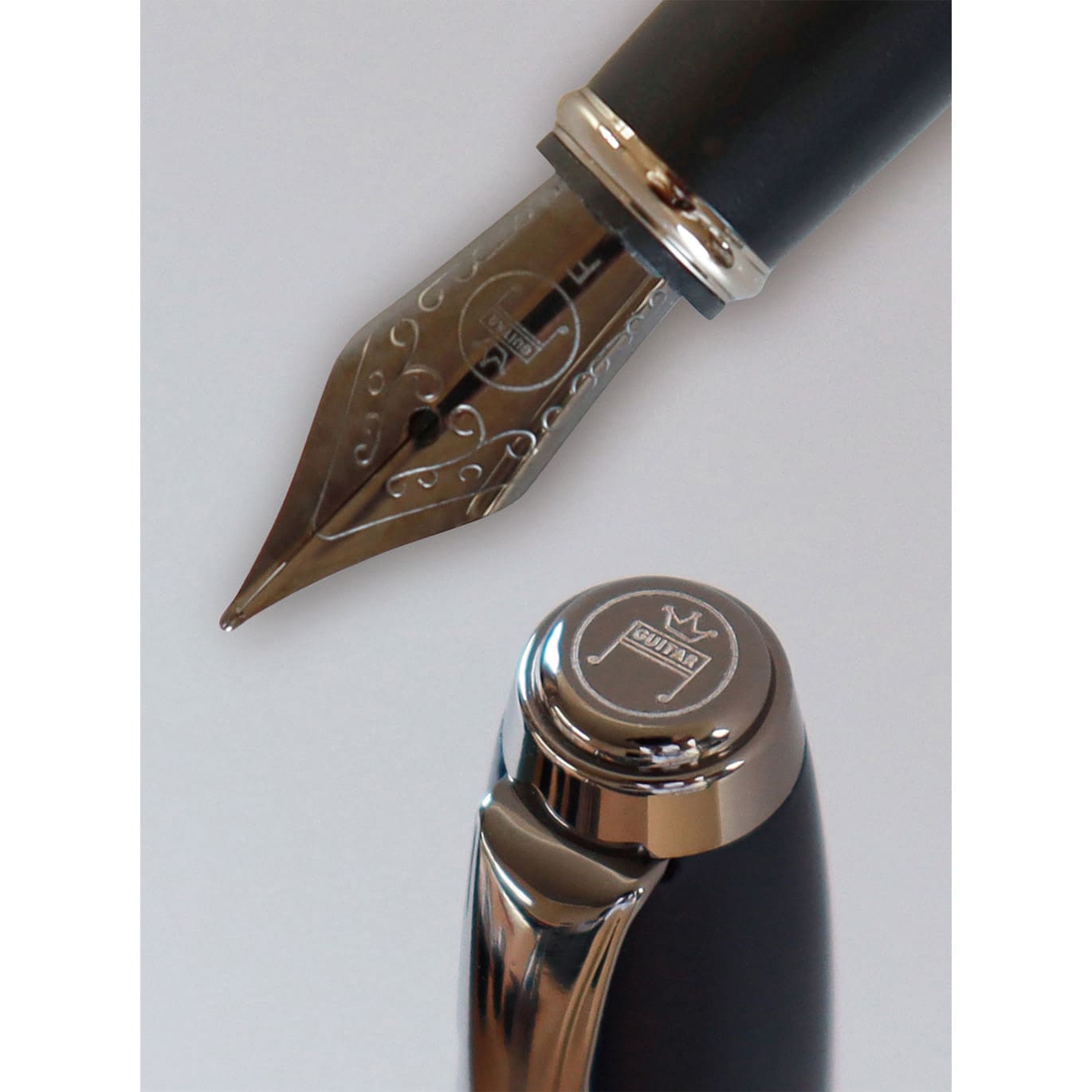 新品未使用 訳アリ Marlen Vitis Key Red 万年筆 F GFPN-RD-F ギター万年筆 1本 寺西化学 【通販モノタロウ】