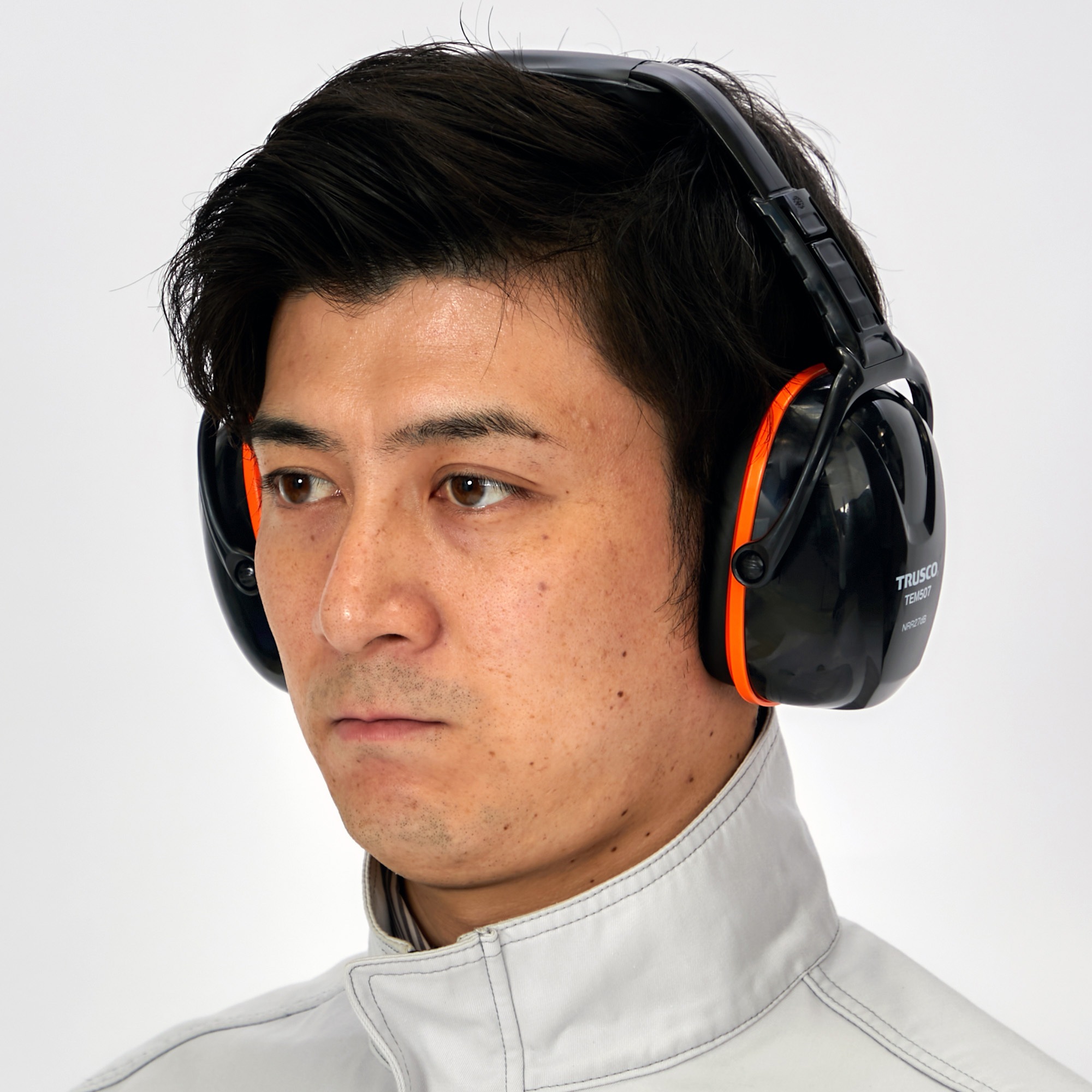 TEM507 イヤーマフ 折りたたみ式 TRUSCO NRR値27dB SNR値32dB TEM507