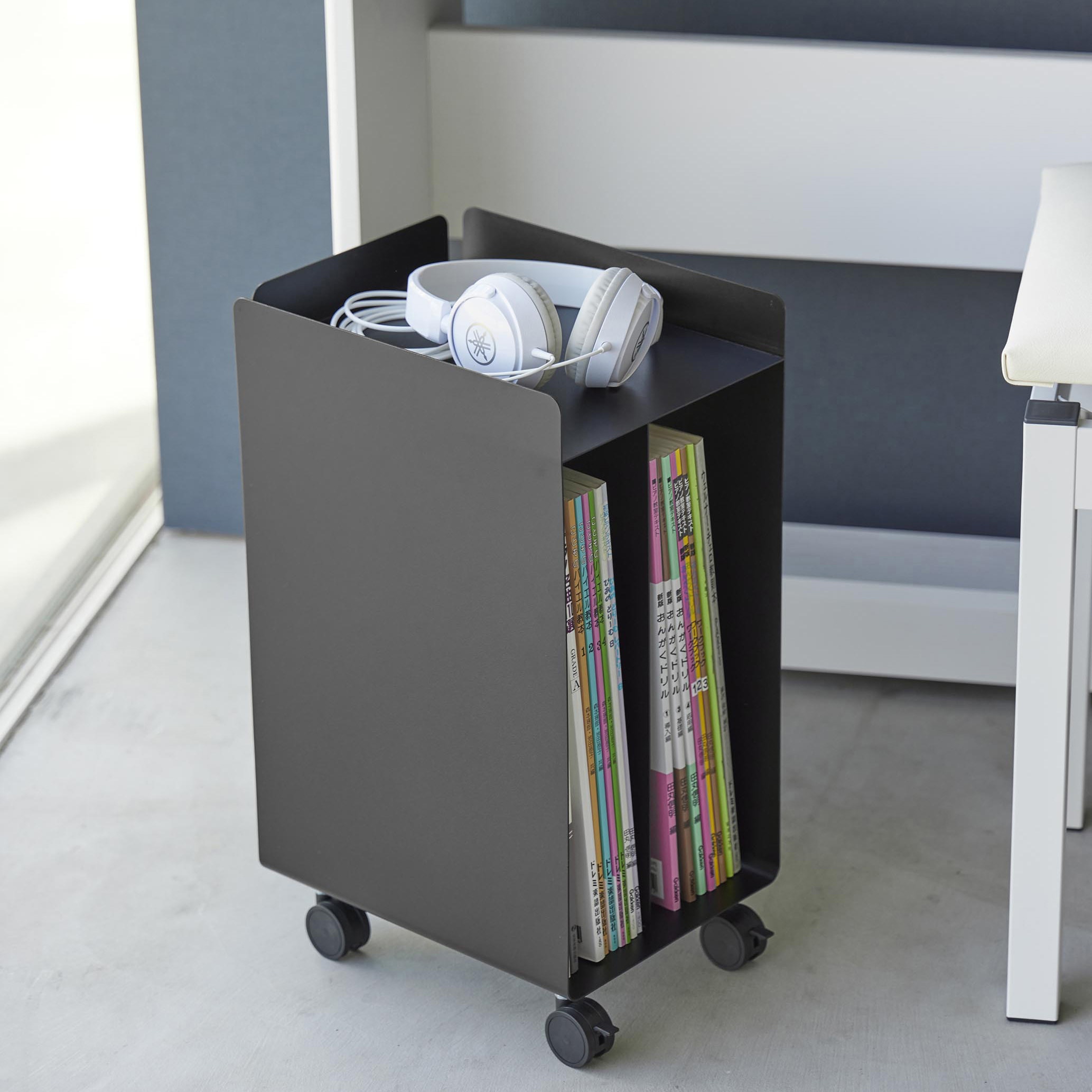 1960 ピアノ下楽譜収納ワゴン タワー 山崎実業 2段 キャスターあり