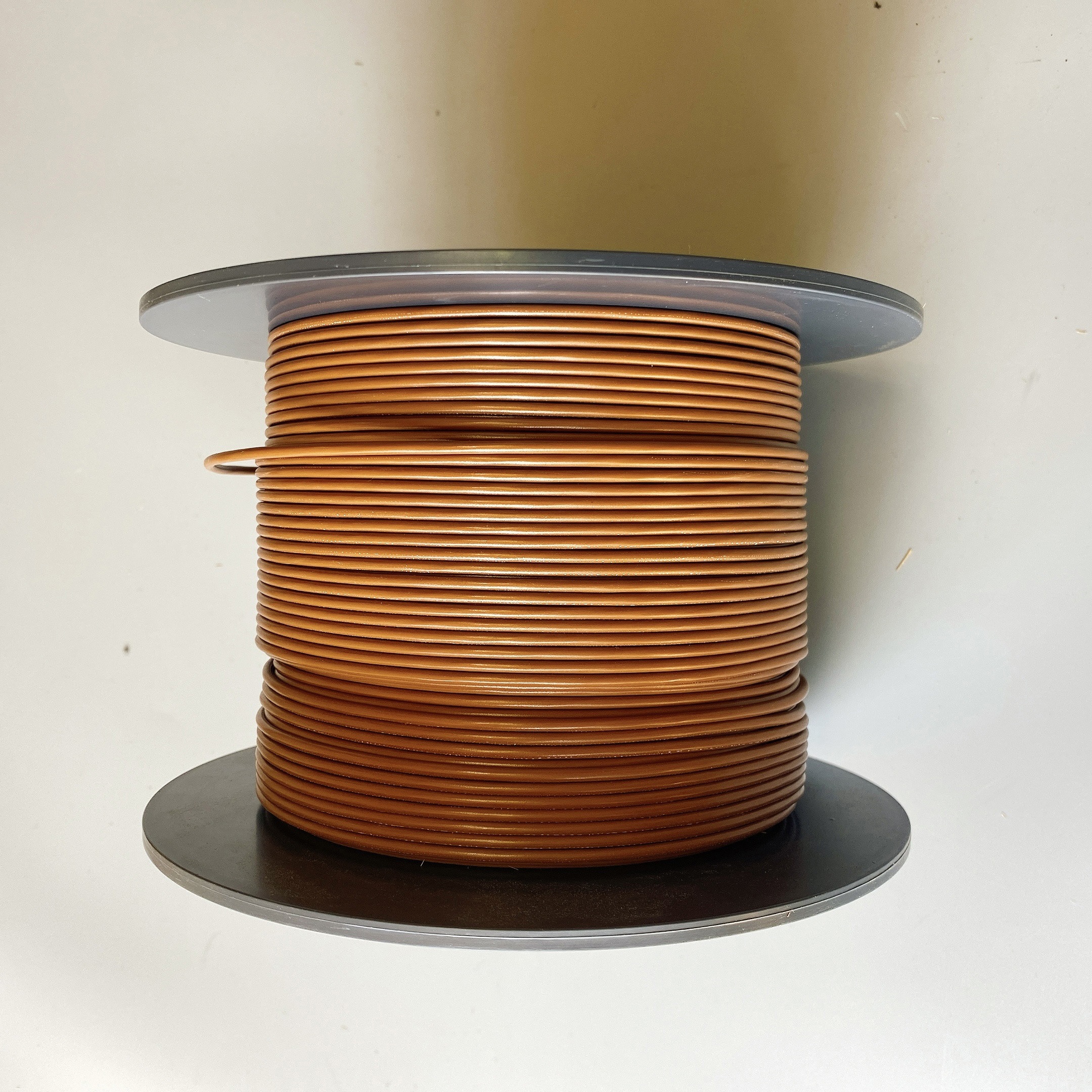 83AV125C AVコード(自動車用低圧電線)シングル 信和自動車工業 1巻(200m) 83AV125C