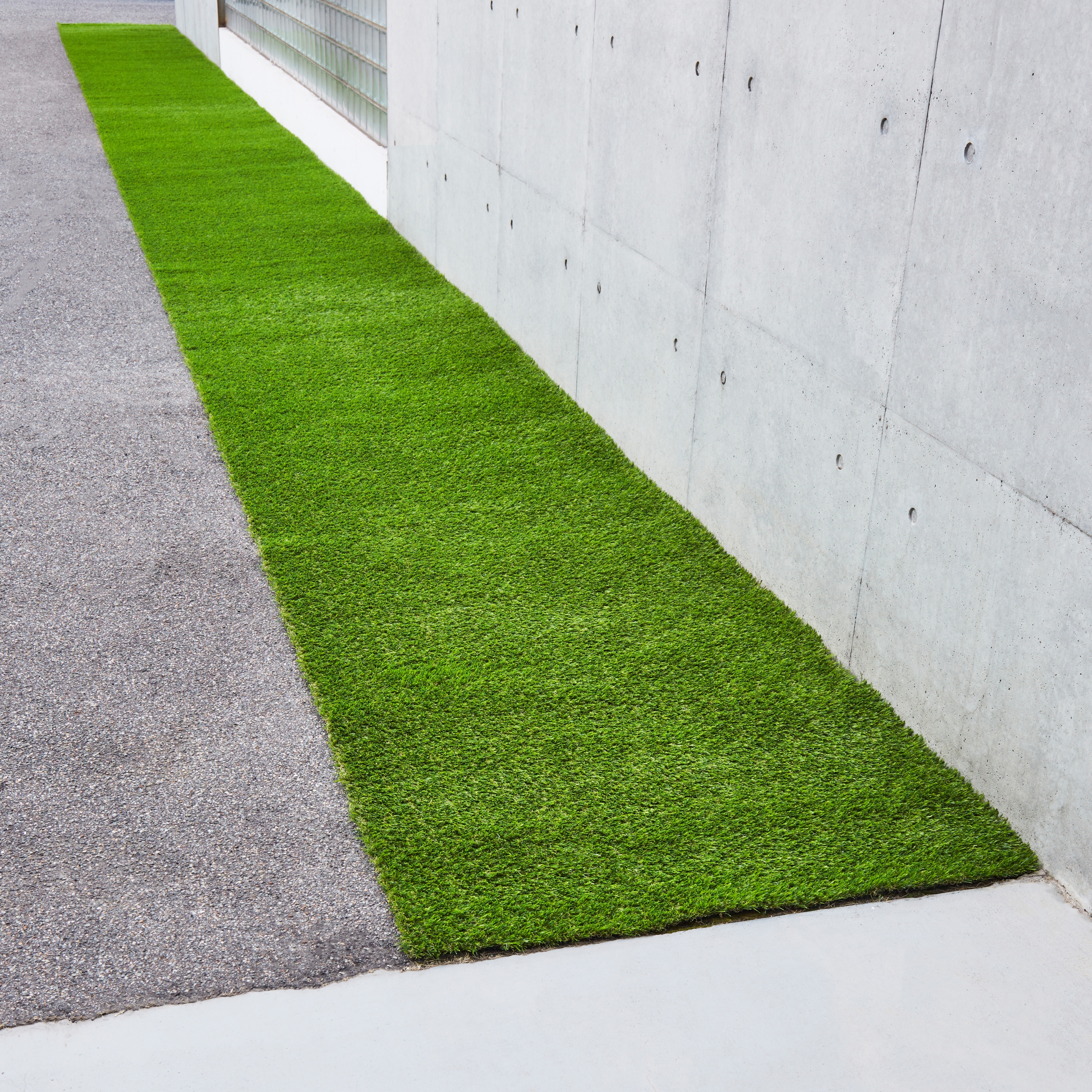 人工芝　人工芝ロール1m×10m Amazon | 人工芝 ロール 1m×10m ［芝長さ20mm］ | 人工芝