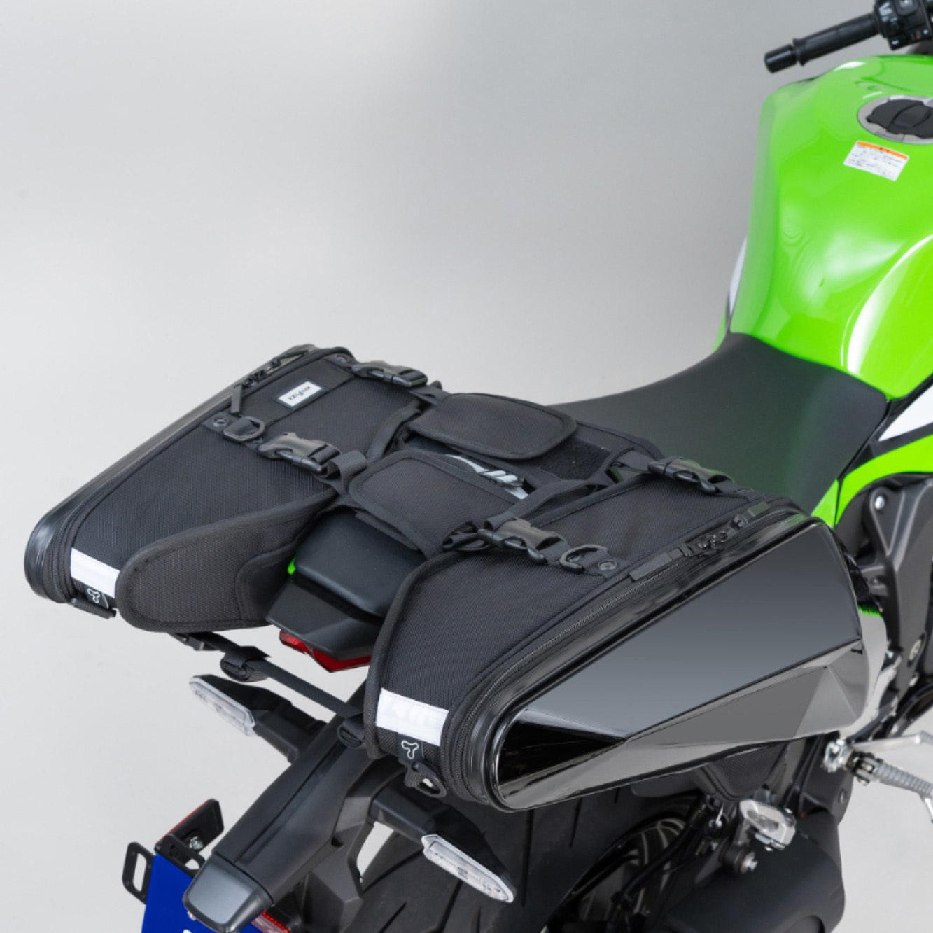 MFK-3002 カービングシェルケース2 SS TANAX(タナックス)[バイク用品