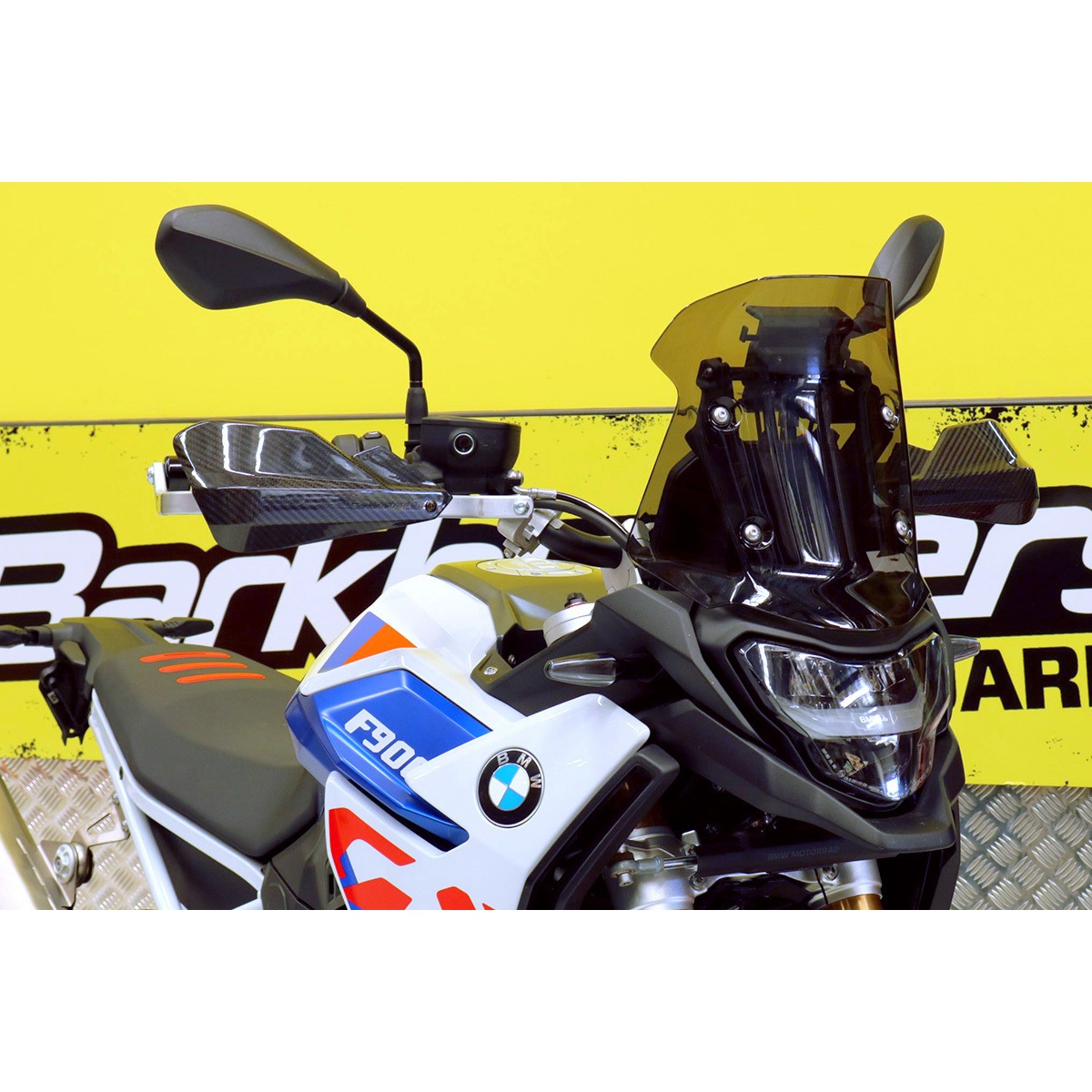 大人気新品をすべて BHG-115-00-NP ハンドルガードキット Barkbusters(バーク パーツ
