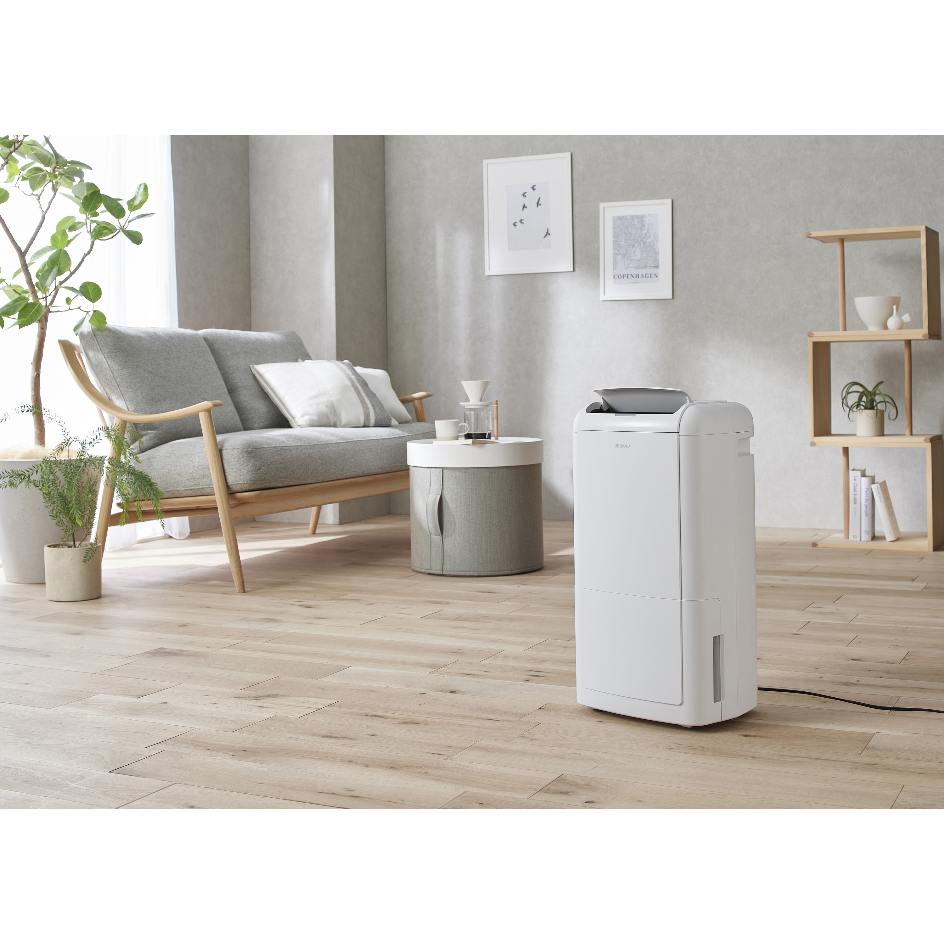 【2021年製】アイリスオーヤマ　衣類乾燥除湿機　IJC-M120-W Amazon | アイリスオーヤマ 除湿機 衣類乾燥 コンプレッサー式 30畳