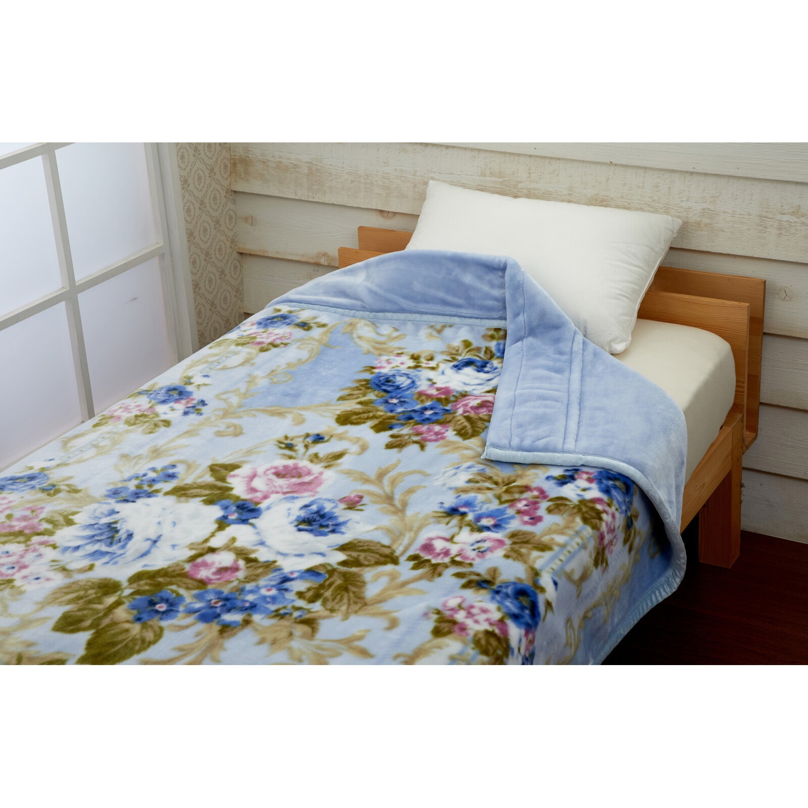 新品 nishikawa 襟付き 合わせ毛布 2枚 2点セット 西川 花柄 Amazon.co.jp: nishikawa 【 西川 】 毛布 ダブル 2枚合わせ