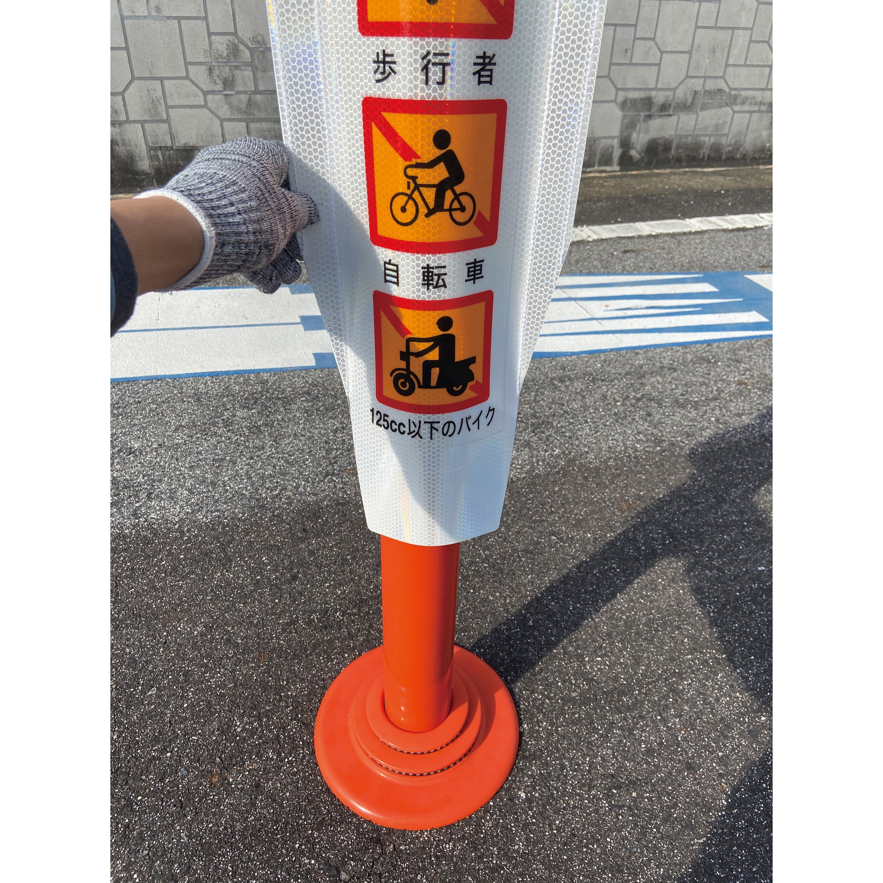 かい様連絡用 最大3箇所に器具が取り付けられる新型タイプ！『給電ポール・X