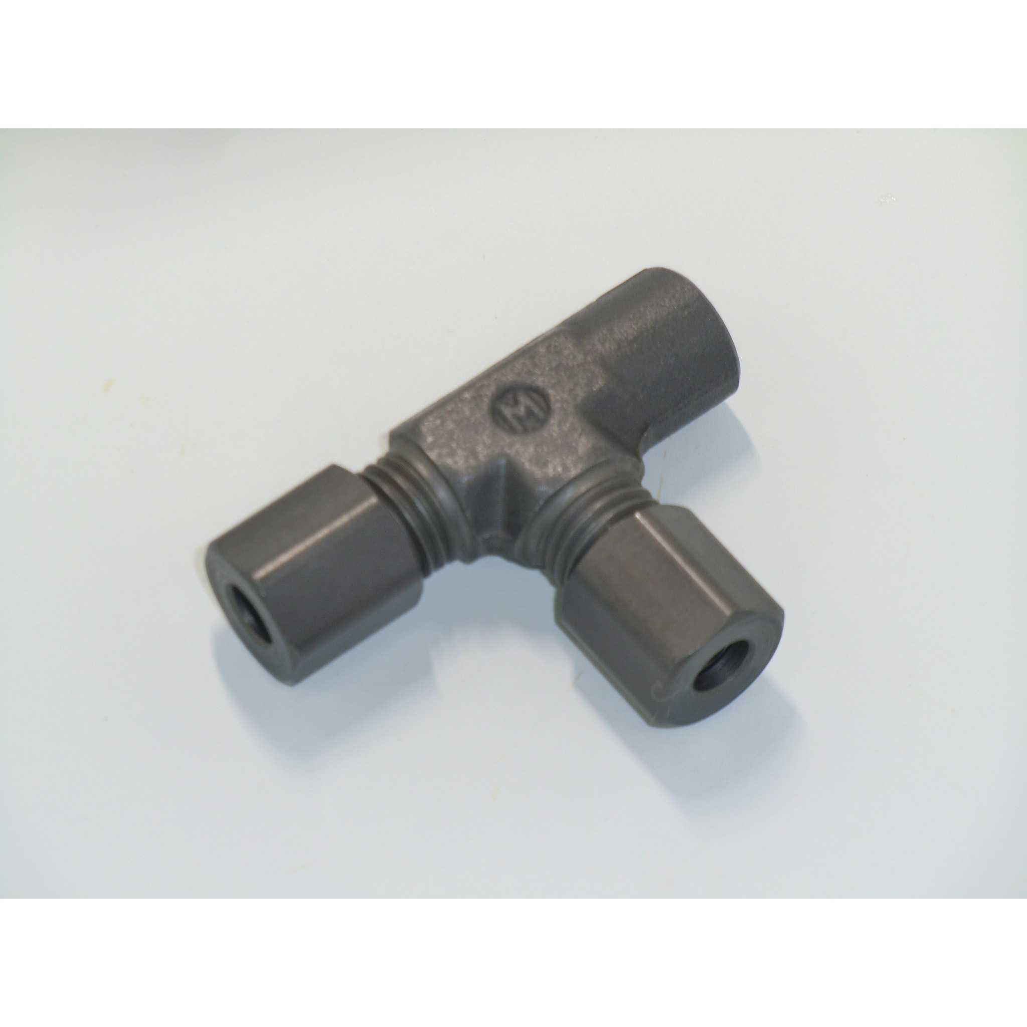 MTF-20X3/4(06) 鋼管用 くい込み継手 MTF ティー片ニップル(めす) マルエム産業 炭素鋼 適合管外径20mm