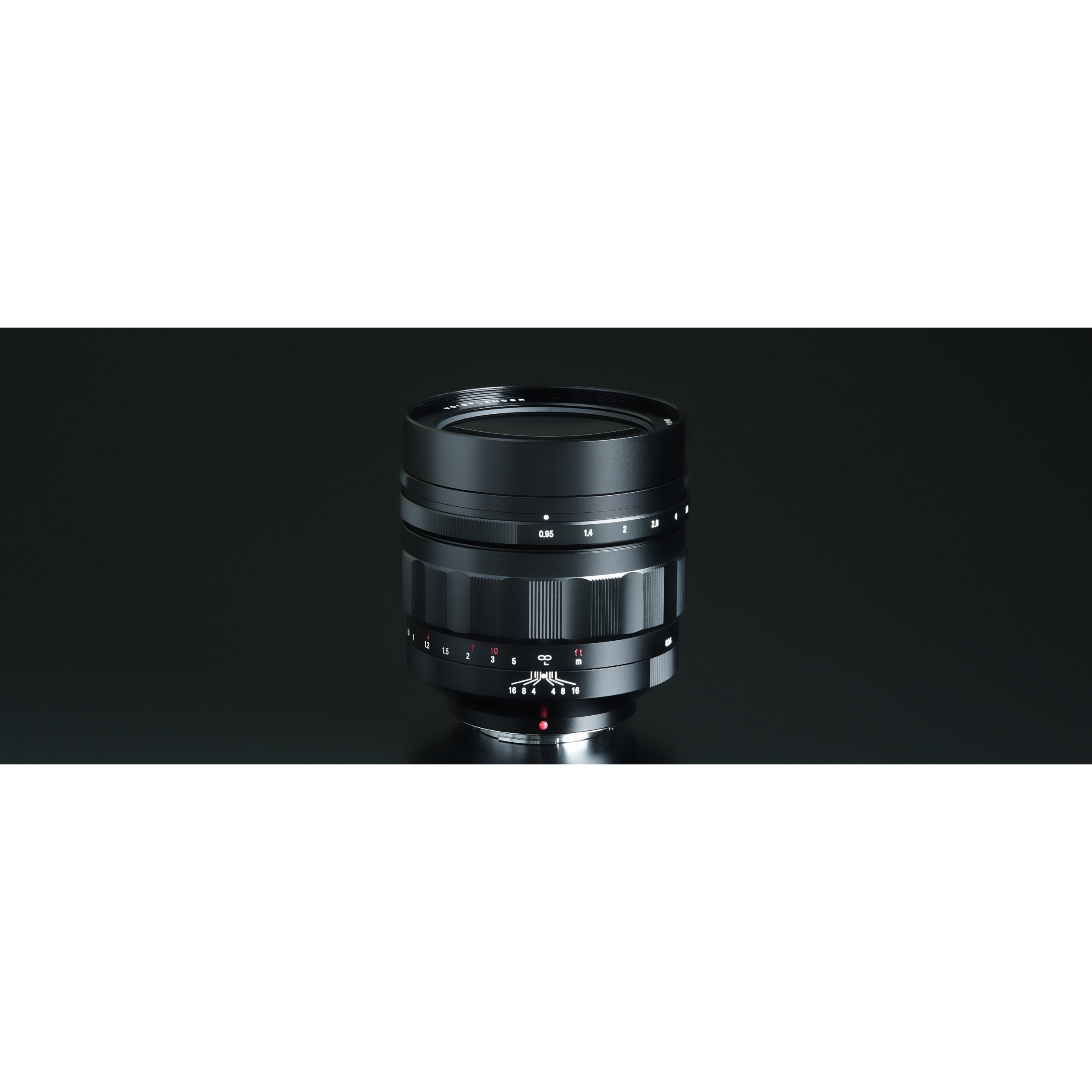 フォクトレンダー NOKTON 60mmF0.95 Micro Four Thirds 交換レンズ(Micro Four Thirdsマウント) コシナ 絞りF16(最小) 焦点距離60mm