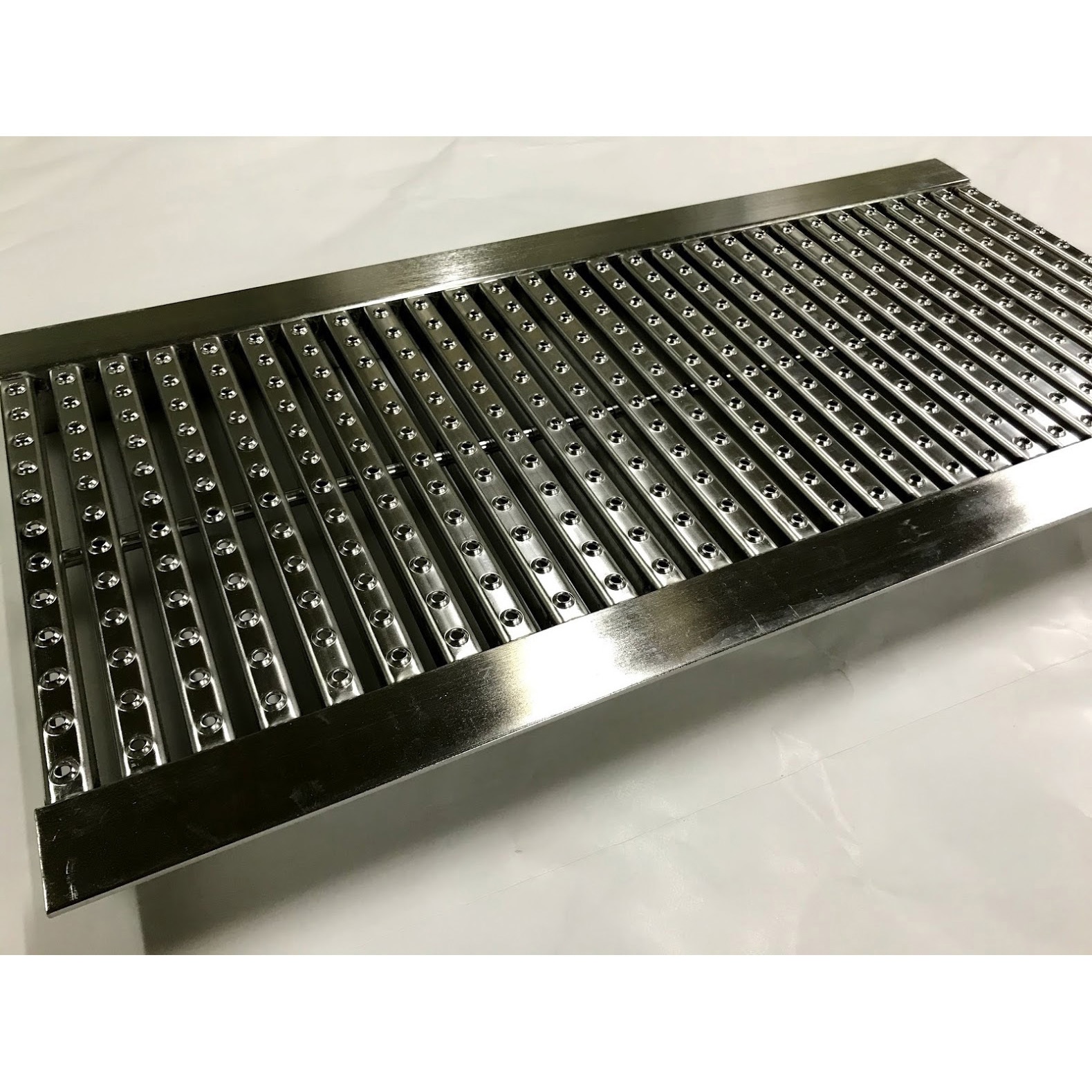 NSGU242525HL ステンレス U字溝グレーチング ノンスリップ(藤壺