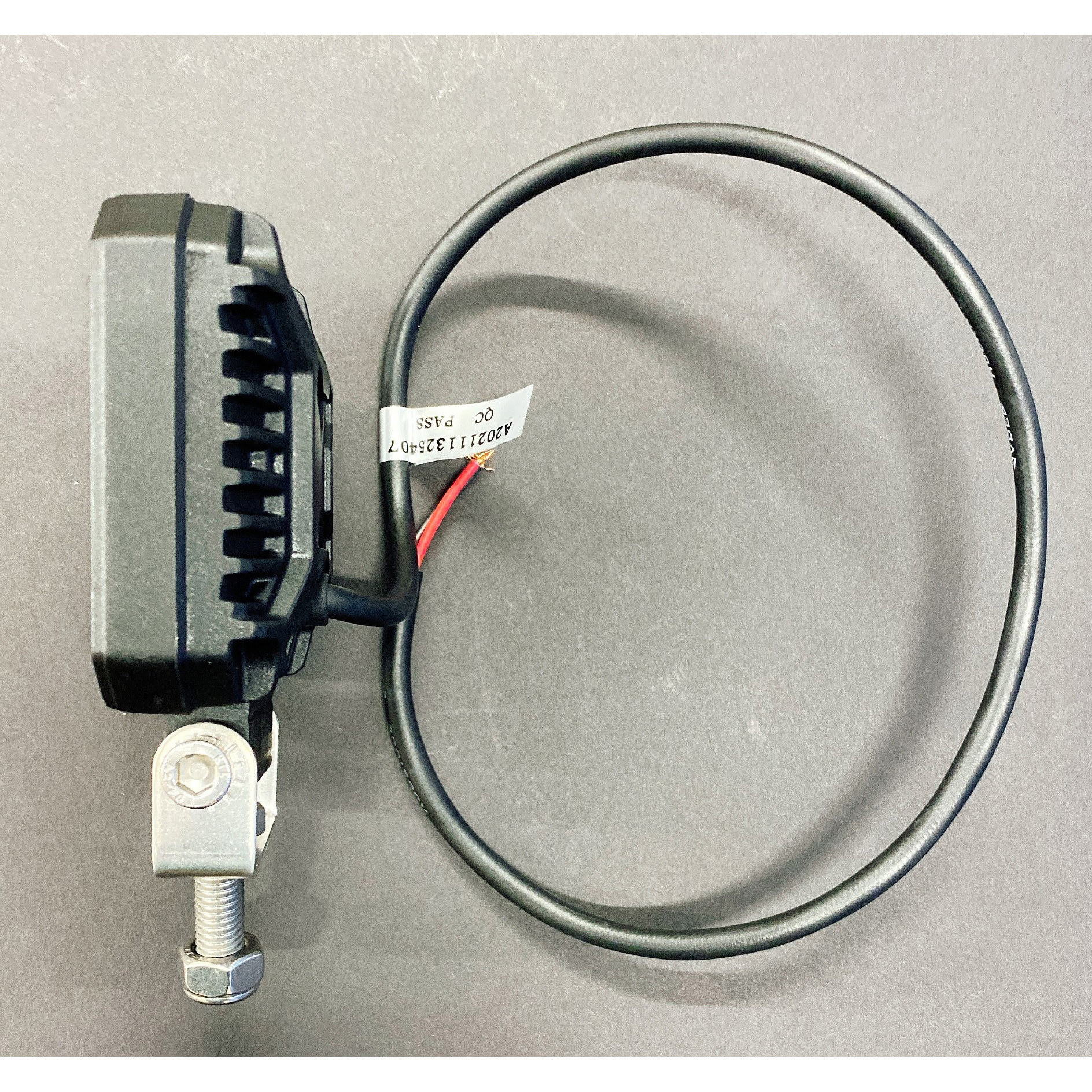 81HML8005 LEDワークライト(小型作業灯)/7cm角型 1W×5灯 IP67/IP69K