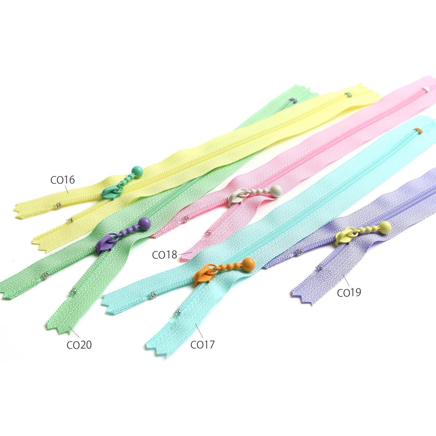 3CF20-CO16 ポーチ用カラフルファスナー 1袋(20cm×5本) YKK