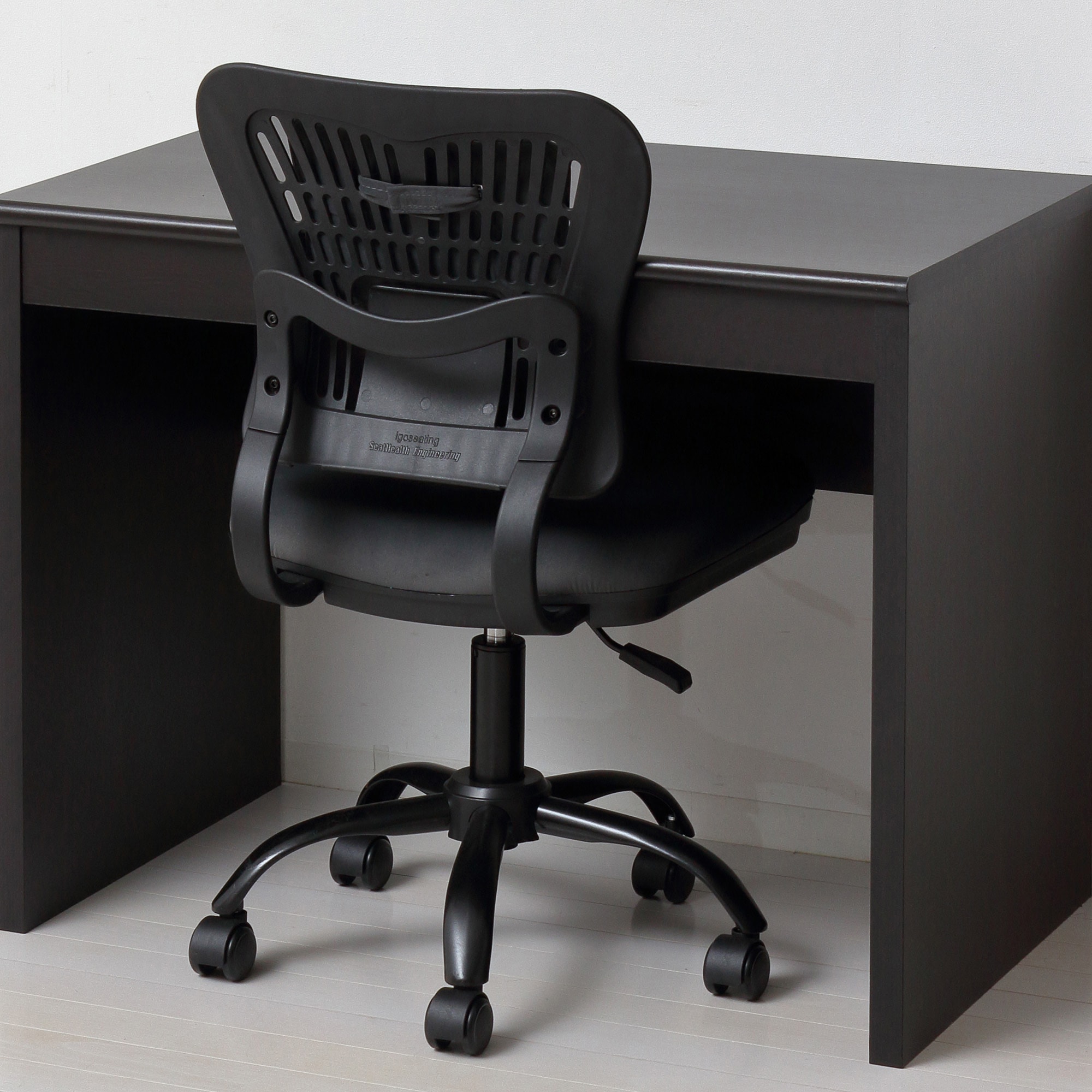 クリアランス超高品質 オフィスチェア デスクチェア 約幅61.5cm グレー