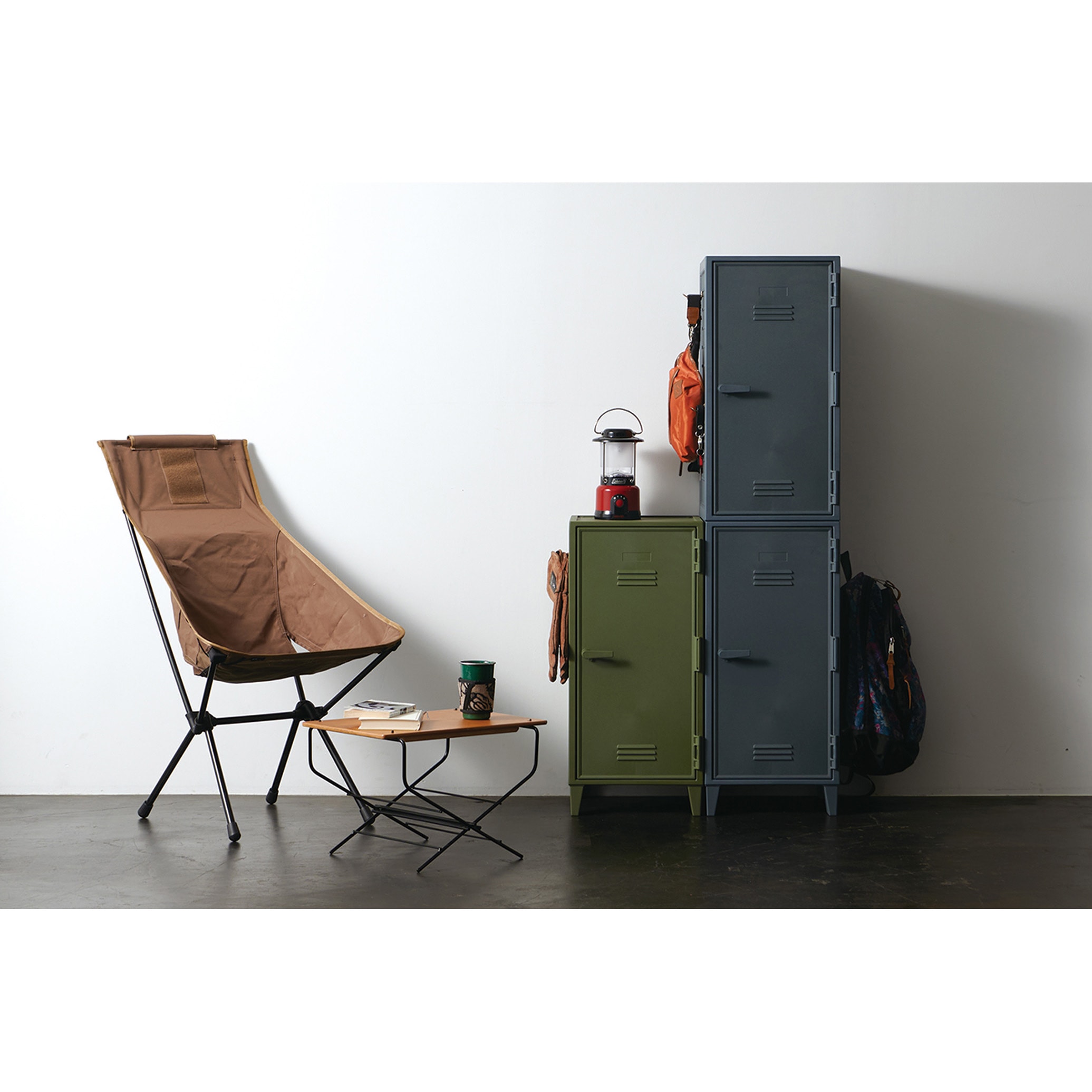 110013844 VAZZOペグキャビネット TENMA(天馬) グリーン色 高さ765mm