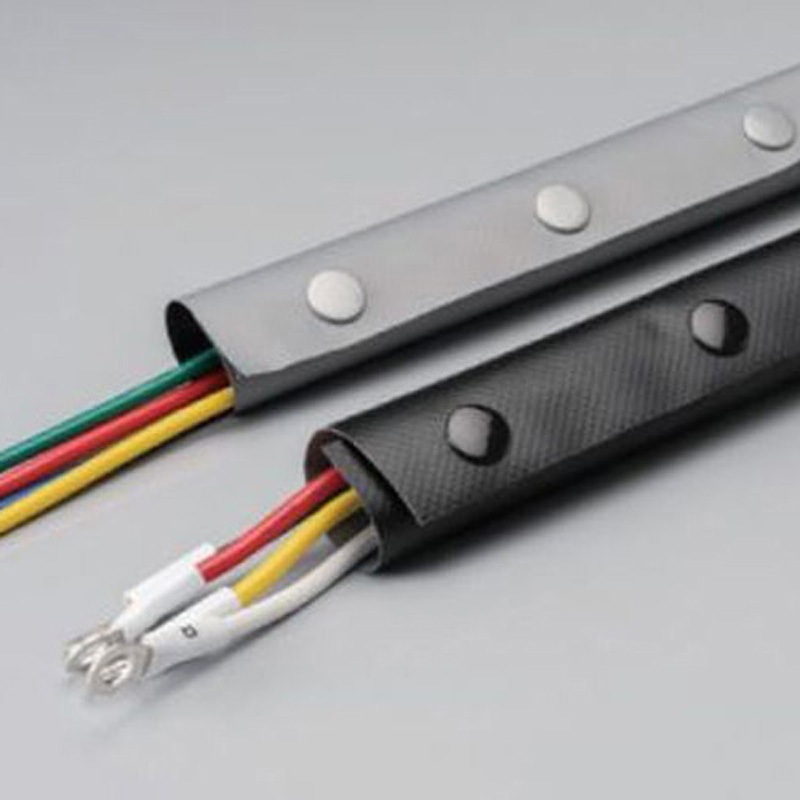 SBT-30R スナップボタンチューブ 三和[電気材料] 黒/灰(リバーシブル