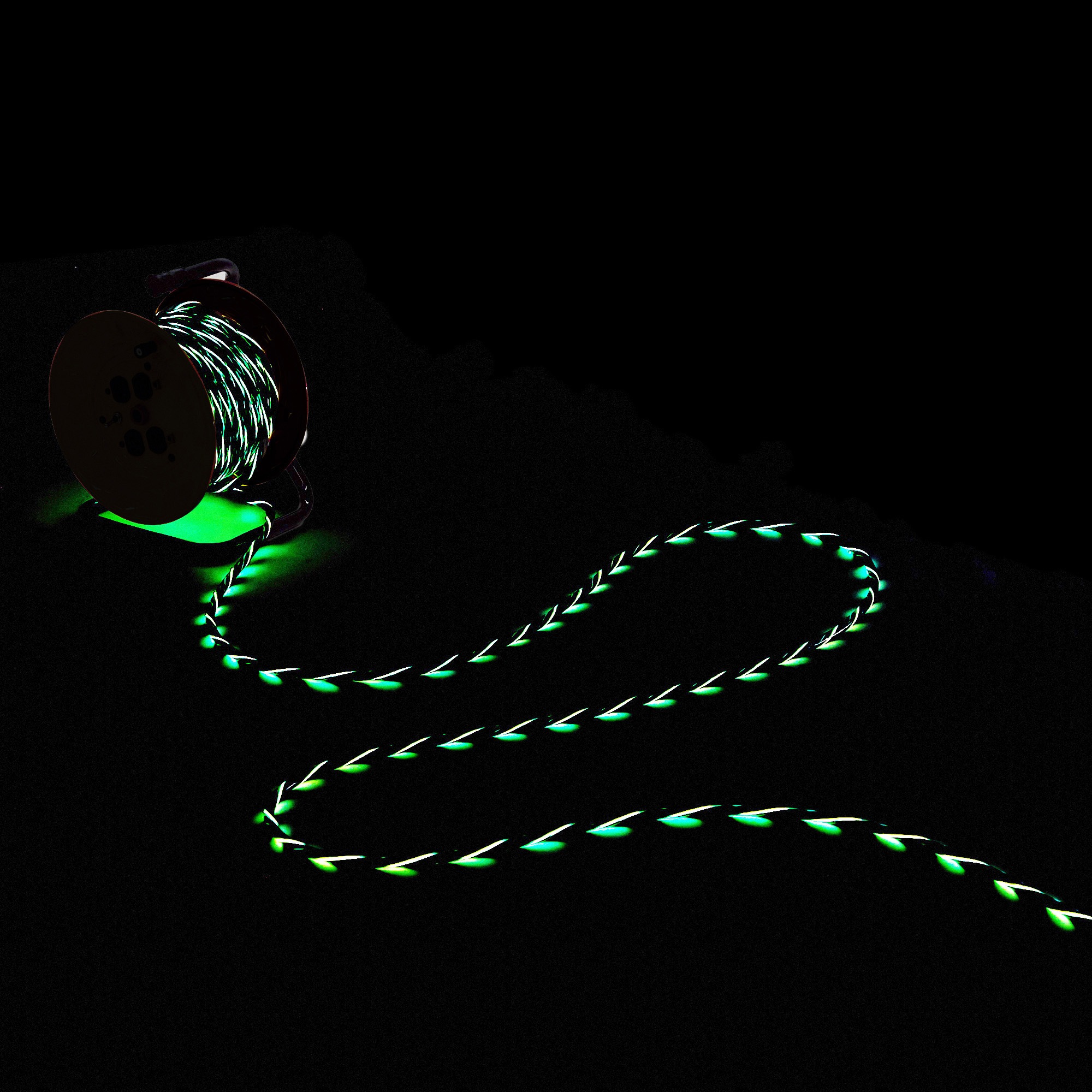 TRUSCO(トラスコ) 屋外型コードリール30m 防雨型 ブレーカー 漏電防止付き TBE-30KC