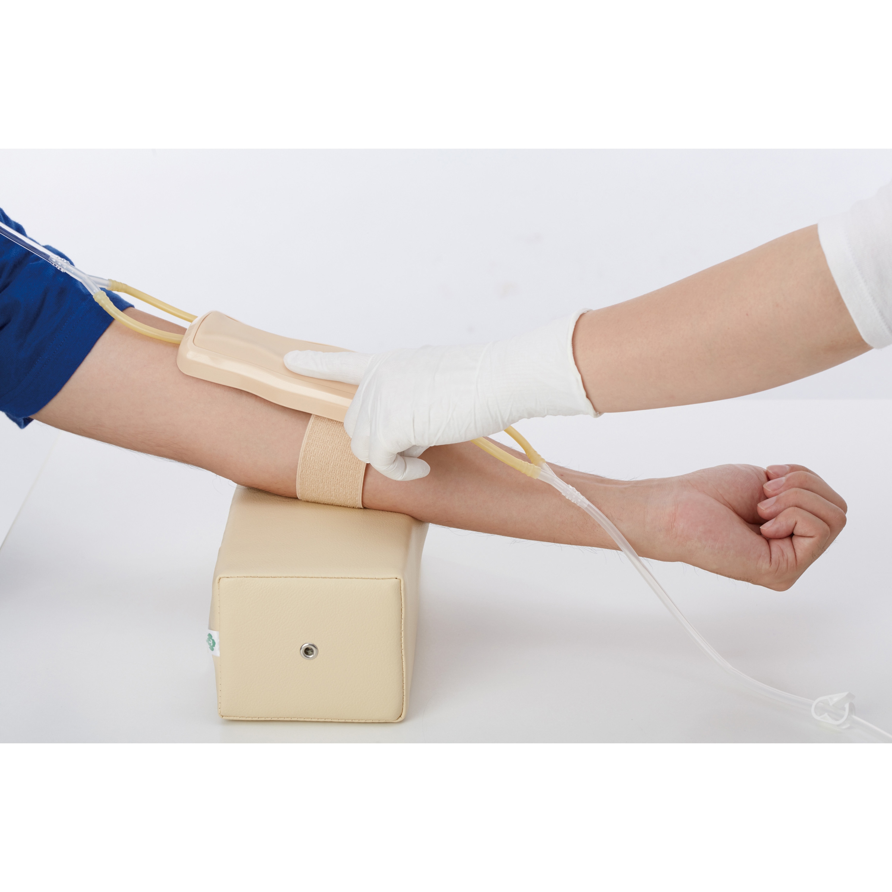 坂本モデル　静脈注射パッド　けっかんくんⅡ 148-3 けっかんくんⅡ 静脈注射パッド(腕帯型) 三高サプライ 1台 148-3