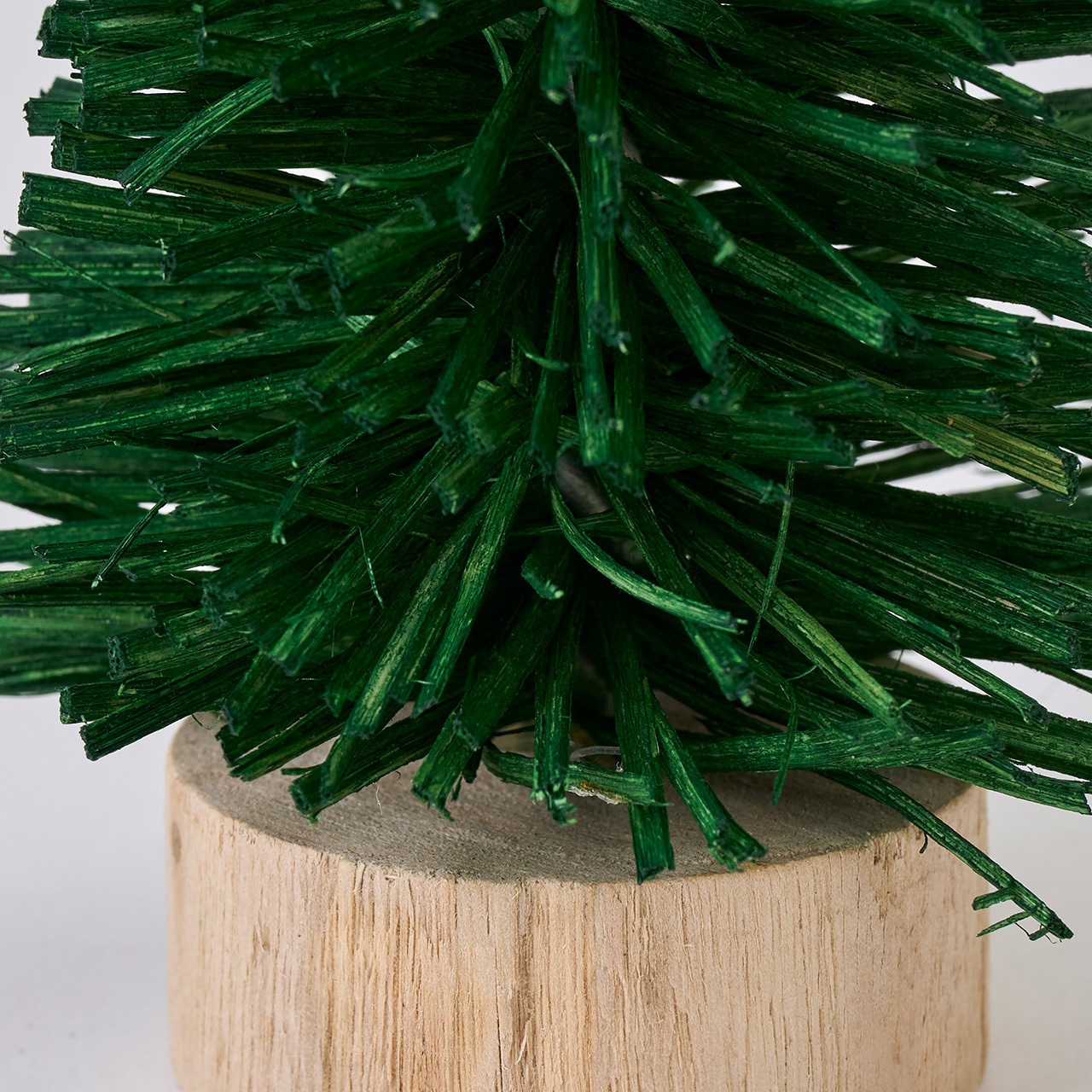 ラムです。約150cmクリスマスツリー &東京堂オーナメント ラムです。約