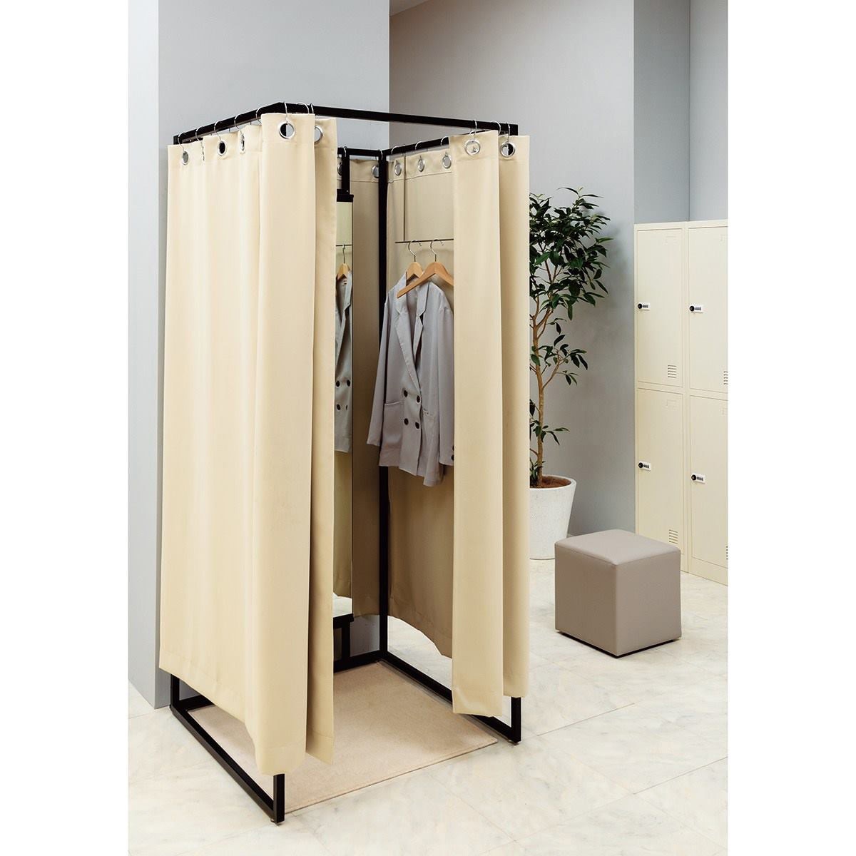 2314-550 フィッティングルームオプション ハトメ用カーテ スクエアスチールタイプフィッティングルームカーテンタイプ用 ストア・エキスプレス 1組(2枚) 2314-550 17,745円