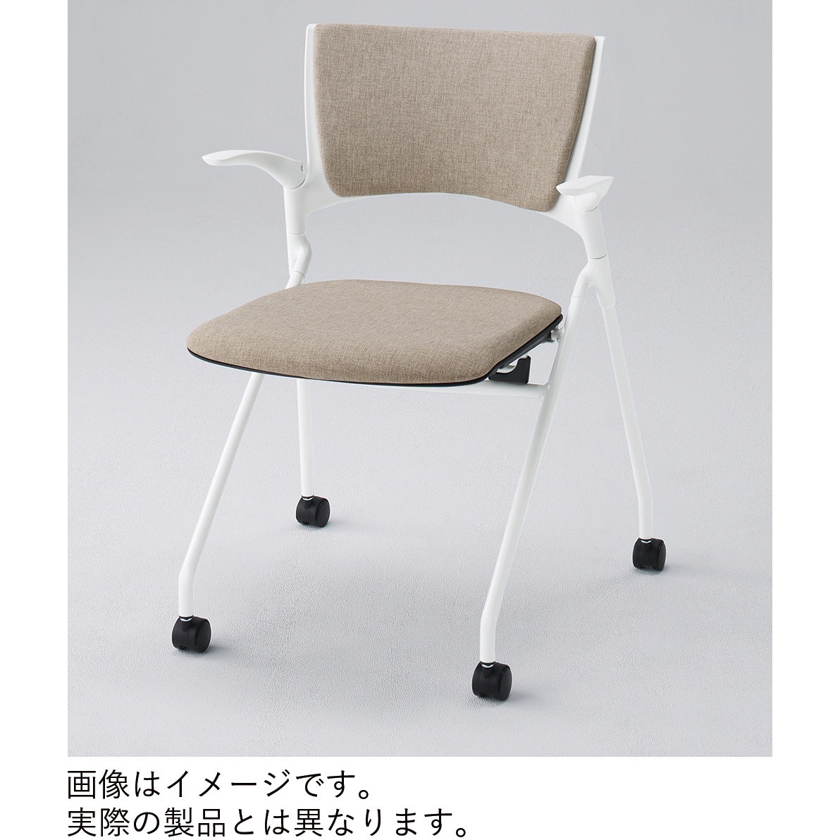 KLD-325PVR-ZWT1 マノスチェア ネスティングタイプ 背パッド付 肘付 棚付 張地PV<配送時組立サービス付> イトーキ ナイロン双輪キャスター付 メラミン化粧板 質量7.4kg  KLD-325PVR-ZWT1