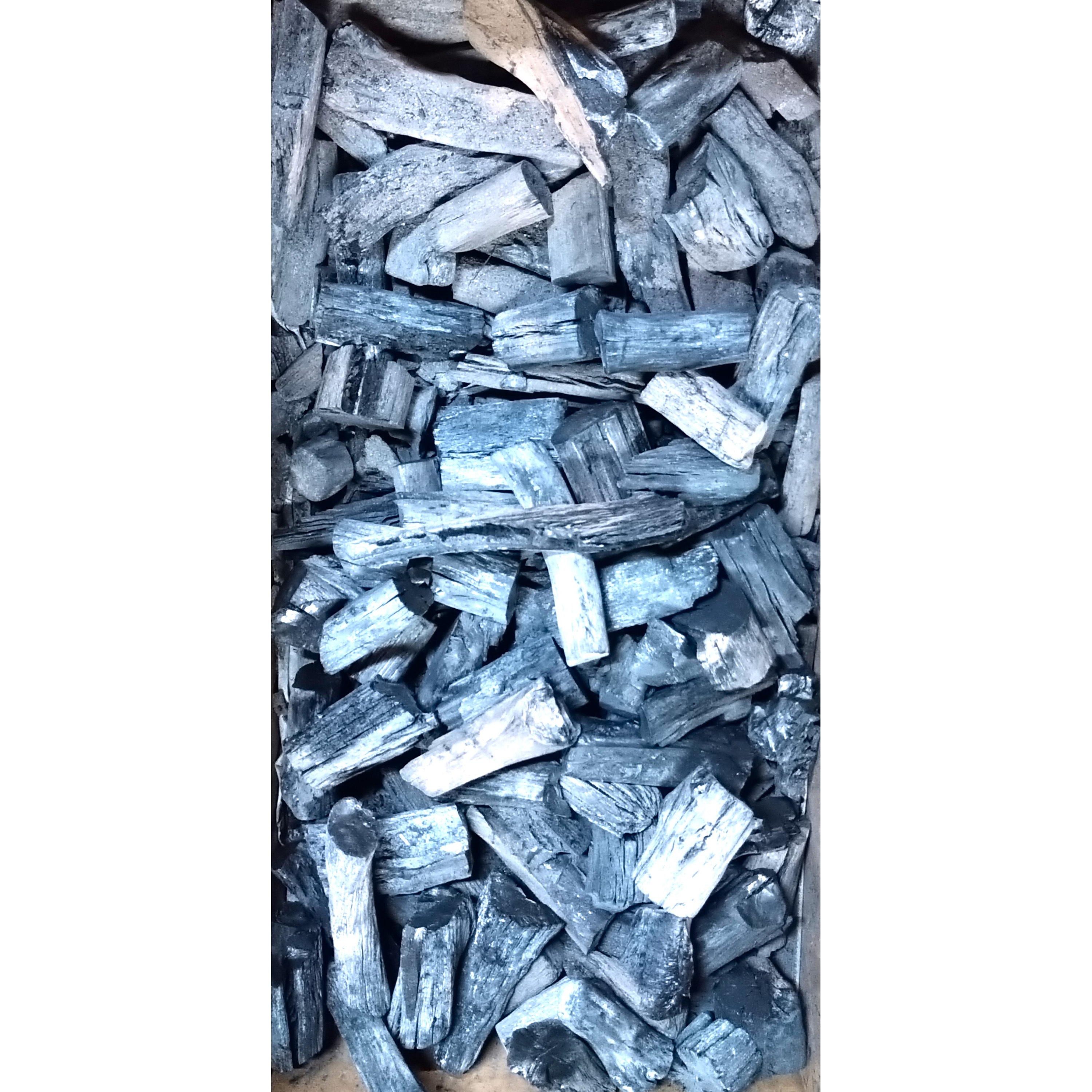 馬目樫 2級 土佐備長炭 ノーブランド 容量12kg