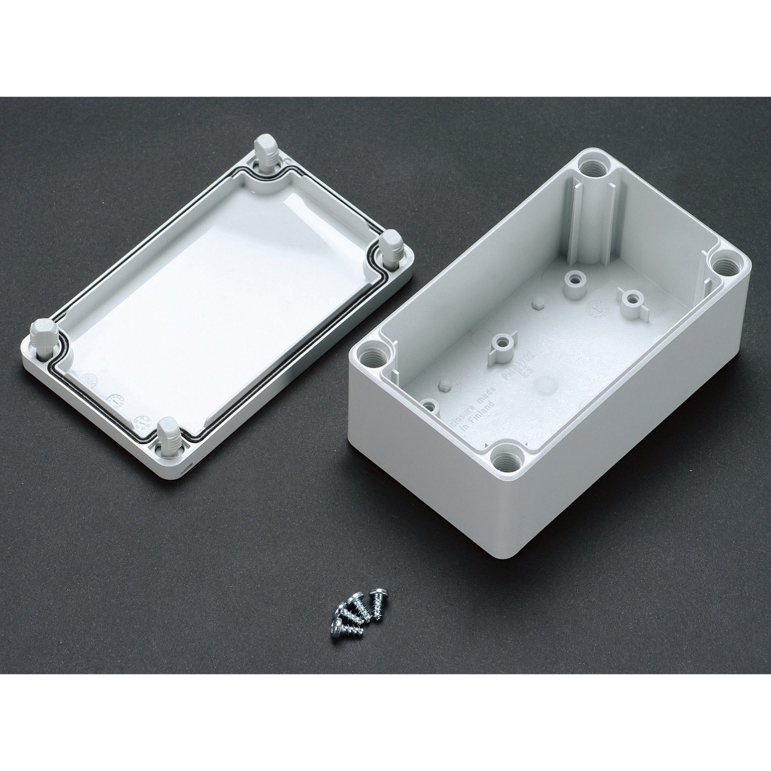 SPCP081306G IP67 防水ポリカーボネートボックス SPCPシリーズ タカチ