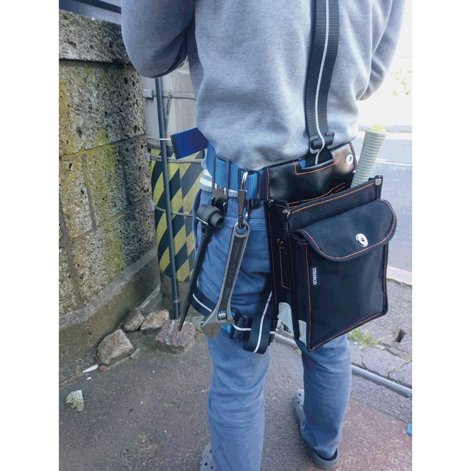 TDO-FL-BK 外線工事用電工腰袋 1個 TRUSCO 【通販モノタロウ】